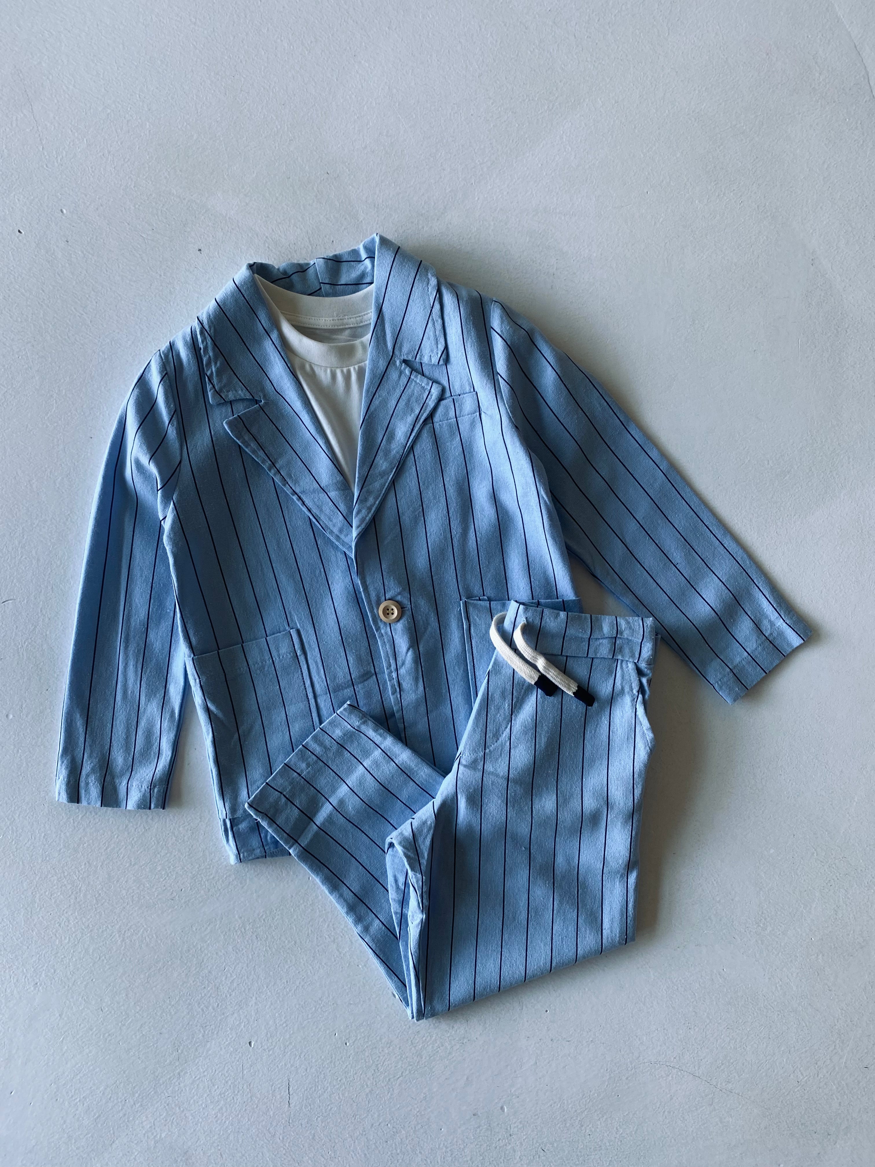 Stylish Striped Kids Suit Set - Trendy Boys & Girls Formal Outfit for Parties, School Events & Special Occasions