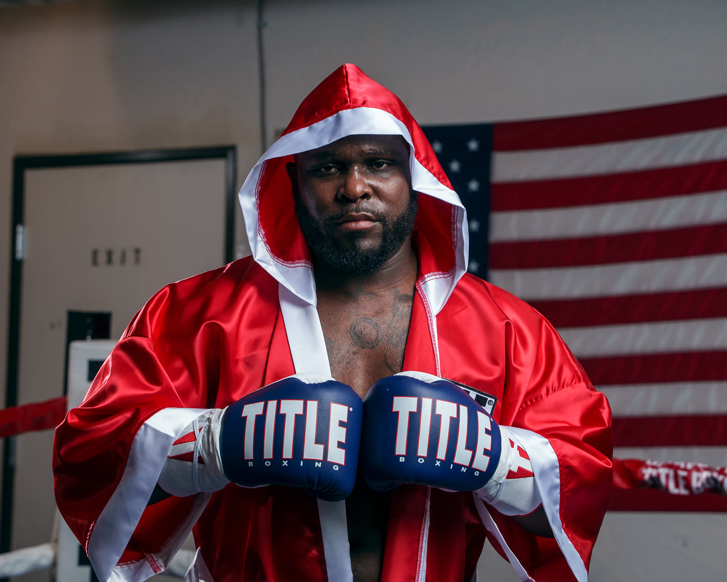 TITLE Boxing Pro Full Length Training Robe 3.0 - Premium Boxing Robe for Fighters & Training - Ideal for Gym, Sparring & Pre-Fight Warmups