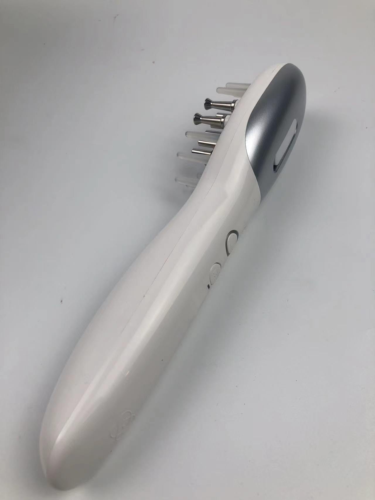 Laser Therapy Hair Growth Comb for Men & Women - FDA Cleared Hair Regrowth Treatment for Thinning Hair - Rechargeable Low-Level Laser Therapy (LLLT) Comb for Home Use - Perfect for Hair Loss Prevention & Scalp Stimulation