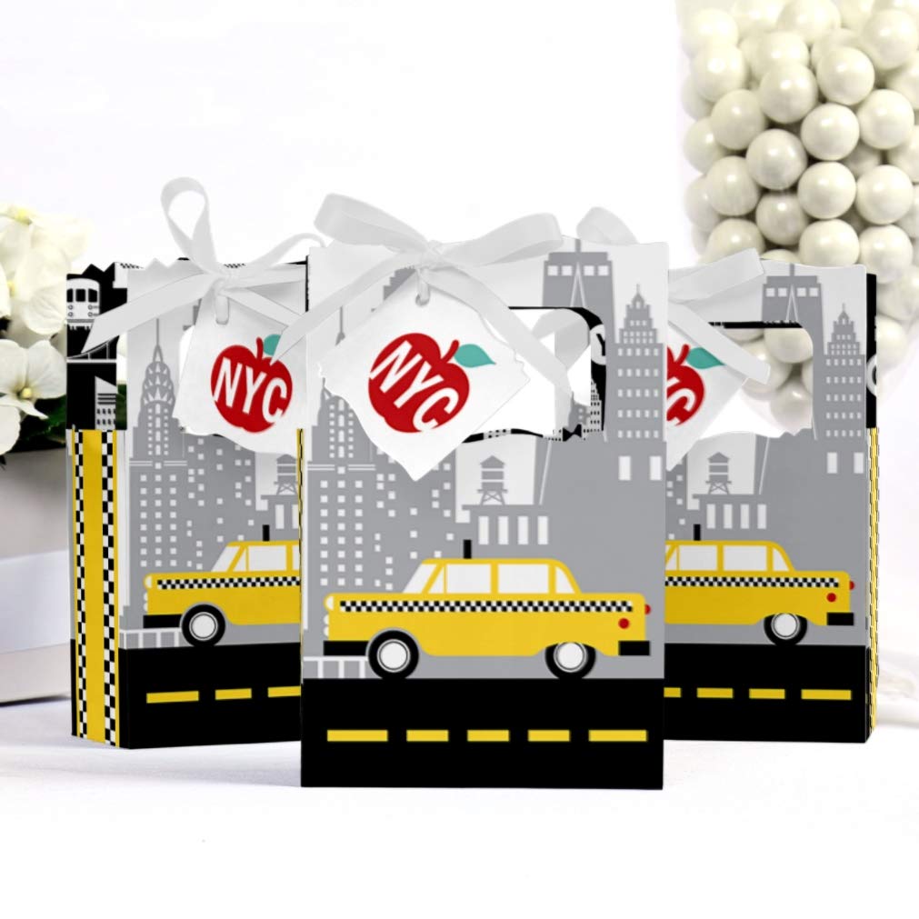 Big Dot of Happiness NYC Cityscape - New York City Themed Party Favor Boxes - Set of 12 - Perfect for Birthday Parties, Baby Showers & Wedding Favors