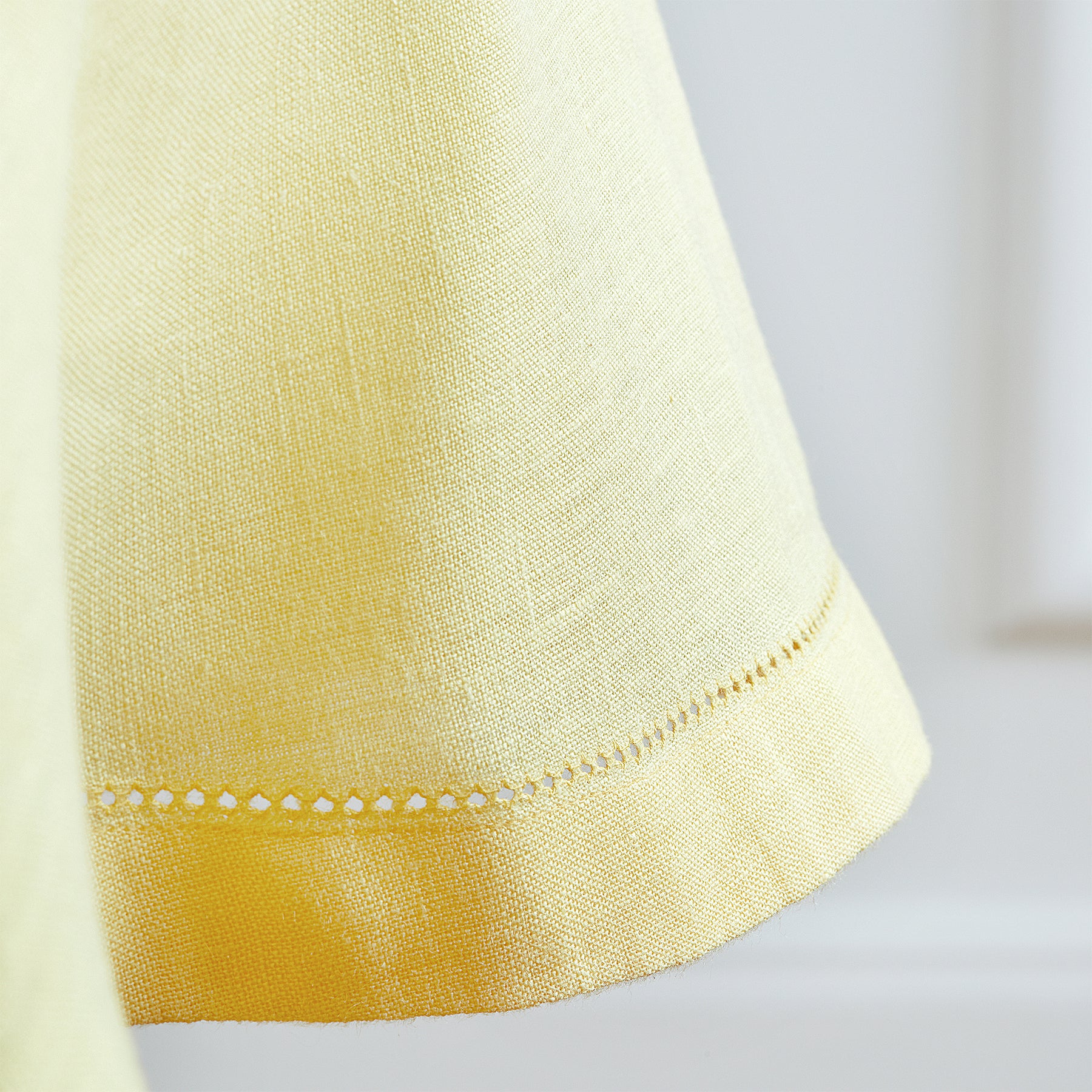 Sonoma Hemstitch Round Tablecloth - 60 Inch White Linen Table Cover for Dining, Parties & Special Events | Elegant & Durable Home Decor