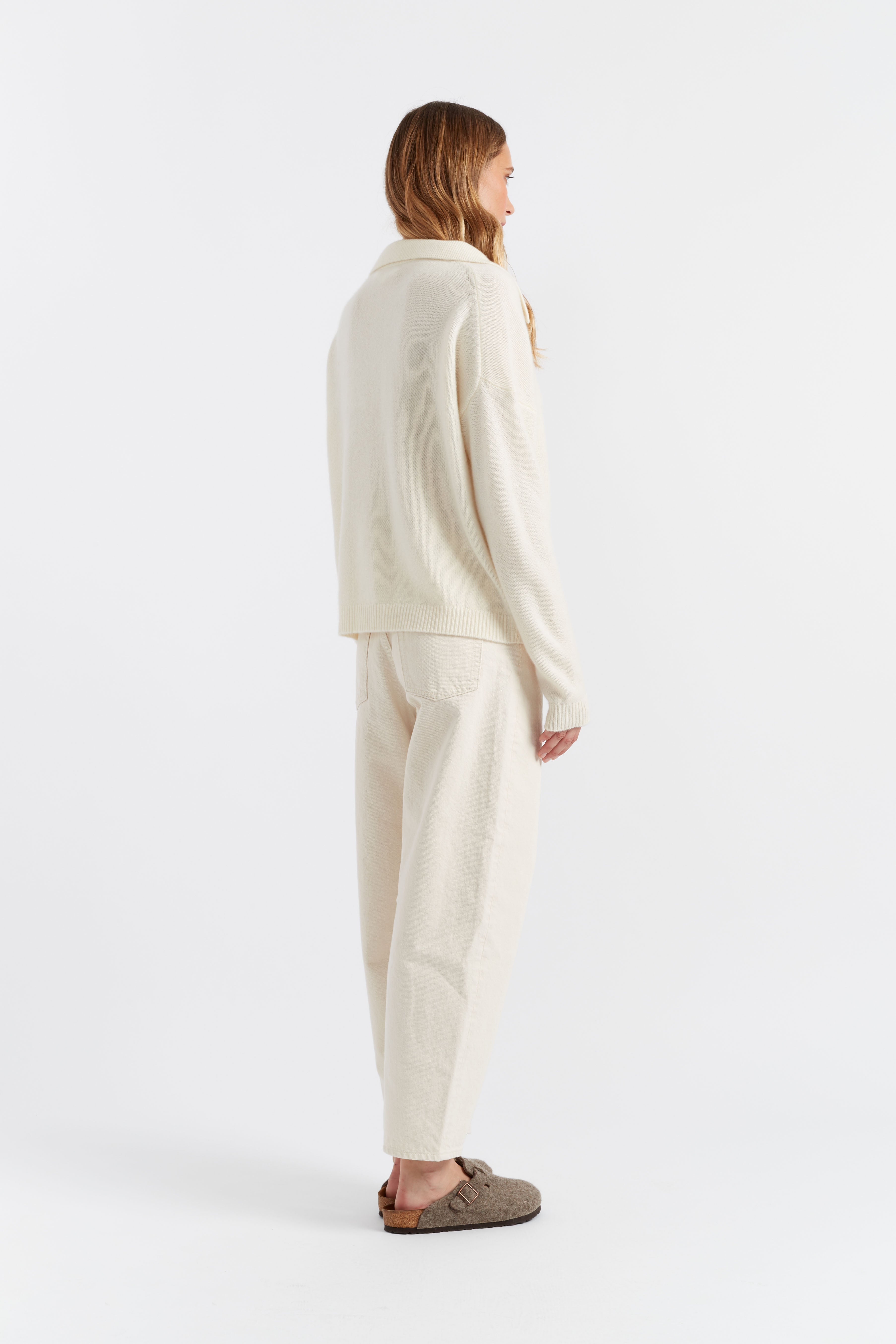 Luxury Soft Cashmere Sweater with Cloud-Like Comfort - Perfect for Winter Layering & Cozy Office Wear
