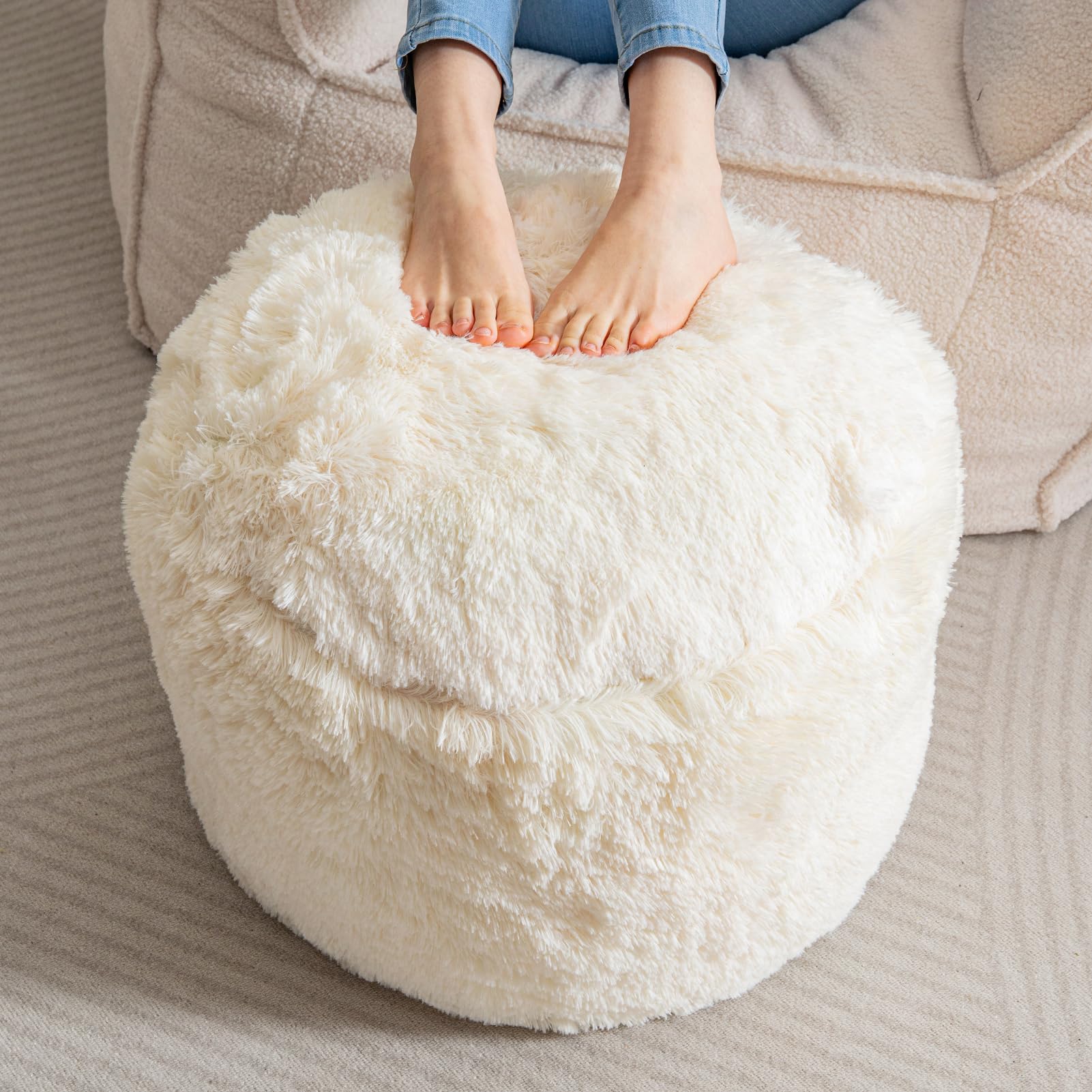 MAXYOYO Round Stuffed Pouf Ottoman - Long Faux Fur Footrest with Foam Chunk Filling, Beige - Perfect for Living Room, Bedroom & Nursery Decor
