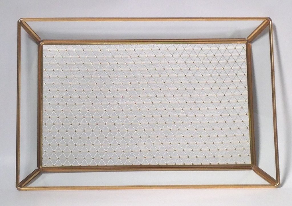 Heim Coco Tray - Stylish Coconut Serving Platter for Parties & Home Decor