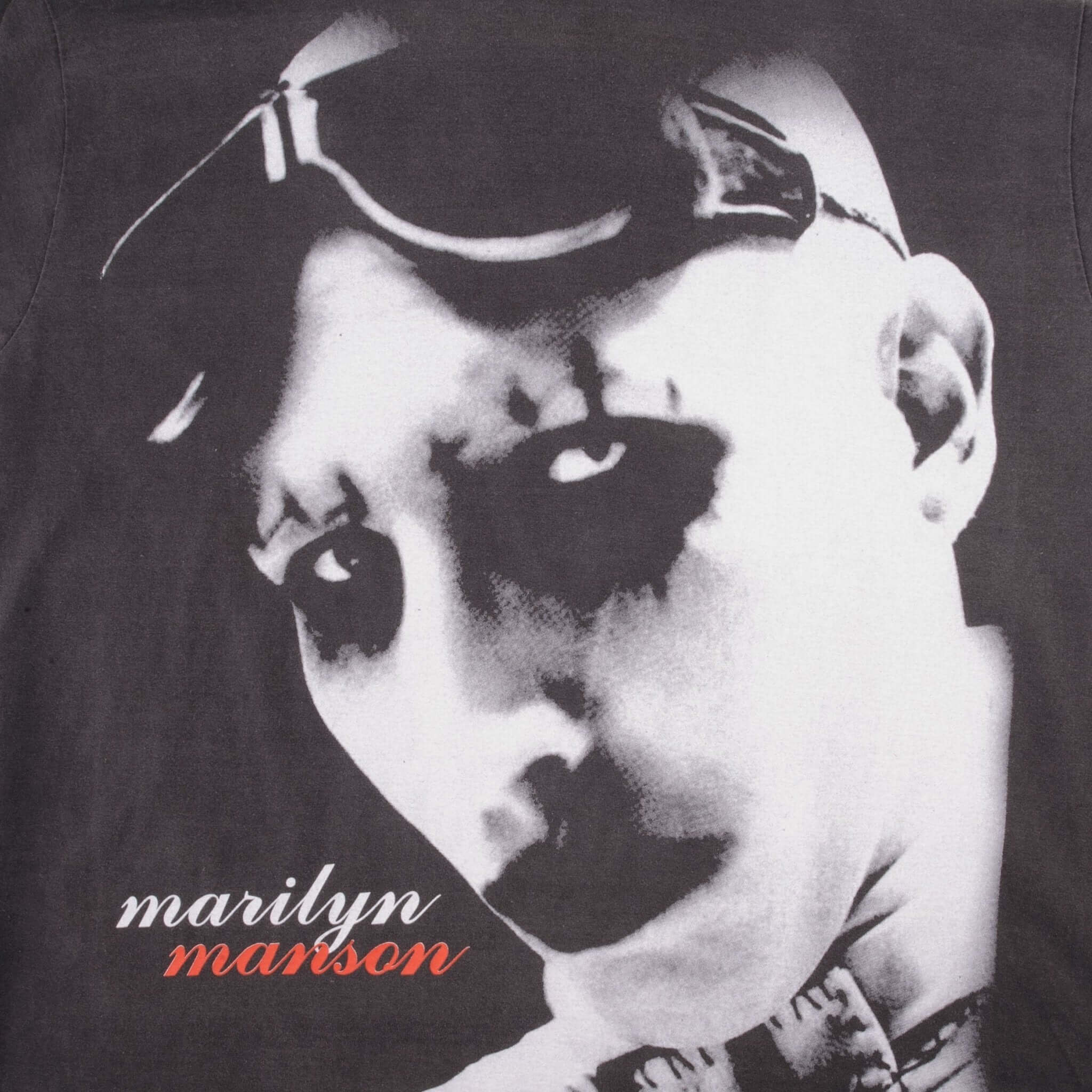 Vintage Marilyn Manson The Beautiful People Bootleg Tee Shirt - XL Single Stitch Vintage Band T-Shirt for Concerts & Rock Music Fans