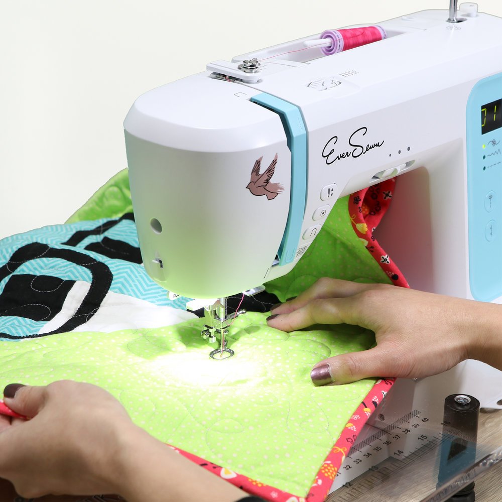 EverSewn Charlotte 80-Stitch Computerized Sewing Machine - Professional Quilting & Free Motion Features for Beginners to Experts - Perfect for Home DIY, Dressmaking & Quilting Projects