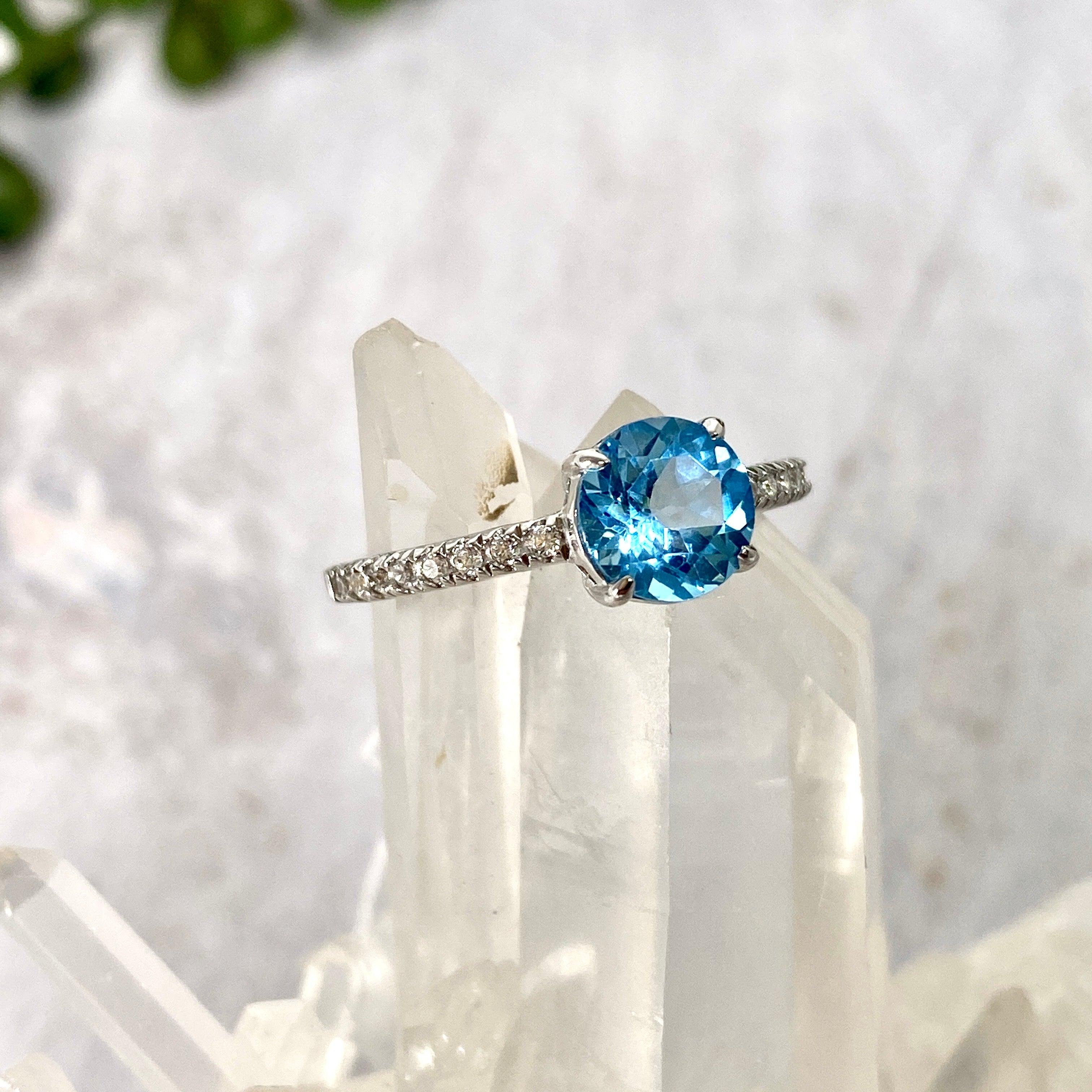 London Blue Topaz & CZ Halo Engagement Ring - Size 7, Brilliant Cut, Sterling Silver (Perfect for Proposals, Anniversaries & Special Occasions)