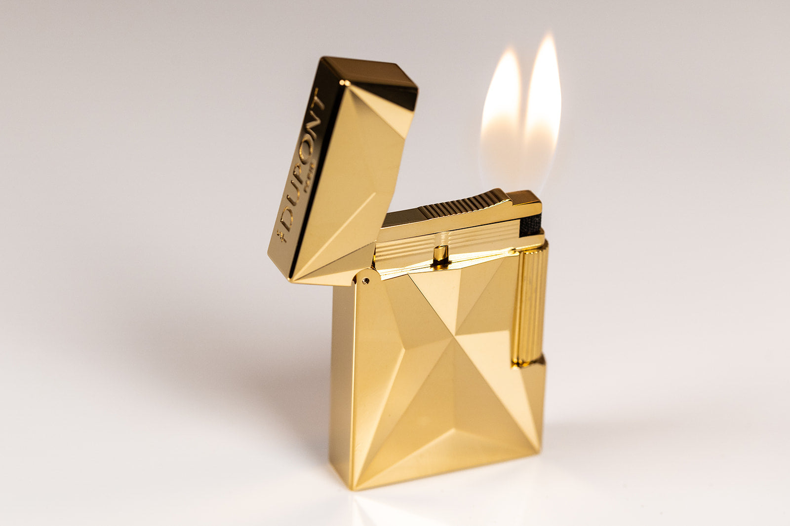 Premium S.T. Dupont Fire X Gold Ligne 2 Luxury Butane Lighter - Elegant Gift for Men, Collectors & Cigar Enthusiasts - Perfect for Weddings, Anniversaries & Special Occasions