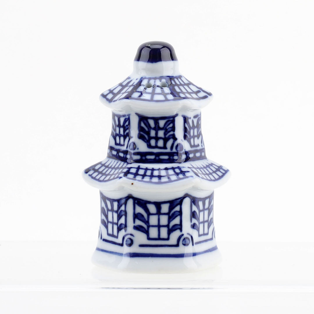Premium Blue and White Ceramic Salt and Pepper Shakers Set - Elegant Dining Table Seasoning Dispensers for Home, Restaurant & Kitchen Use
