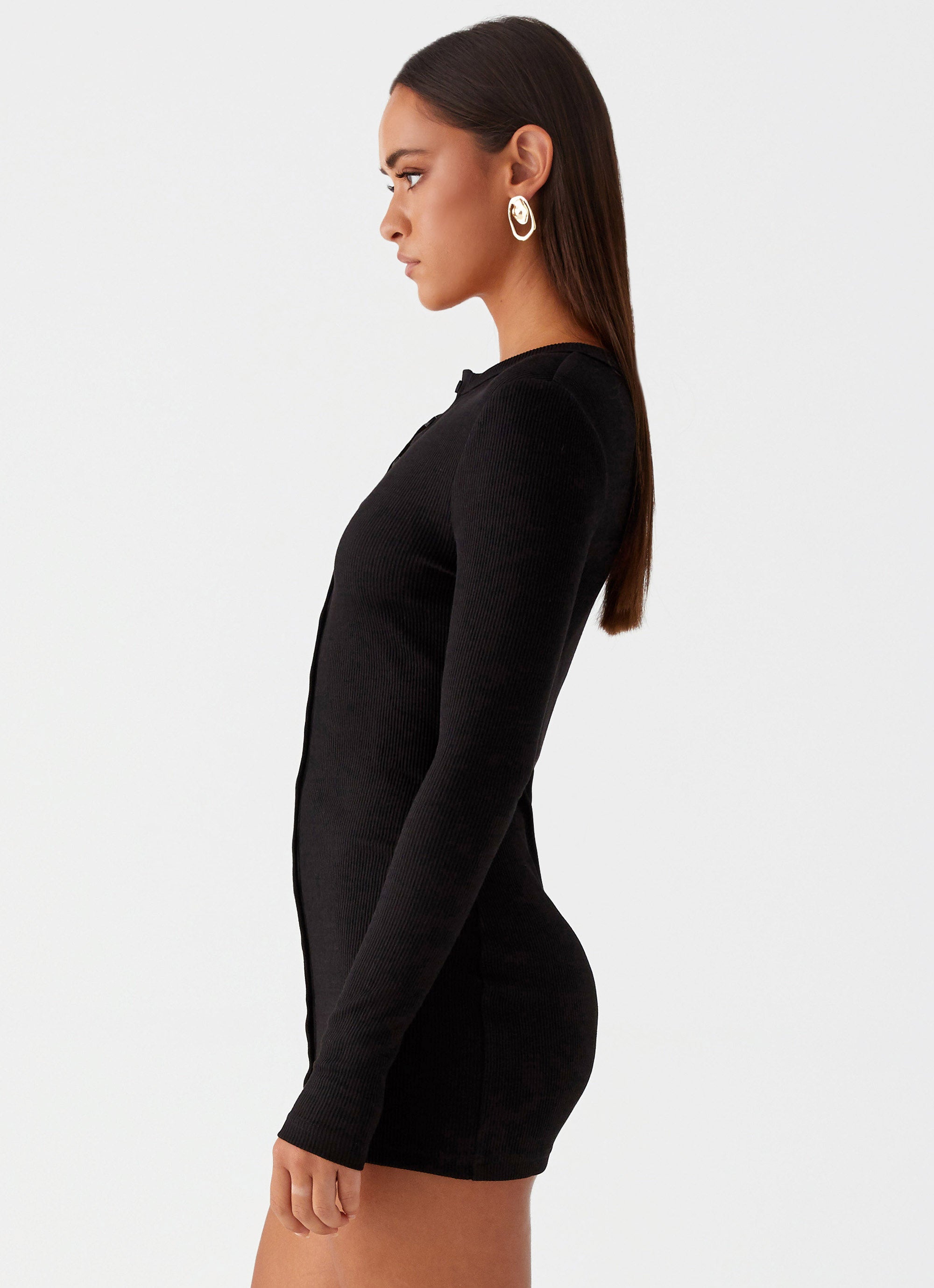 Ailee Women's Long Sleeve Mini Dress - Elegant Black Party Cocktail Dress for Night Out, Date Night, and Special Occasions