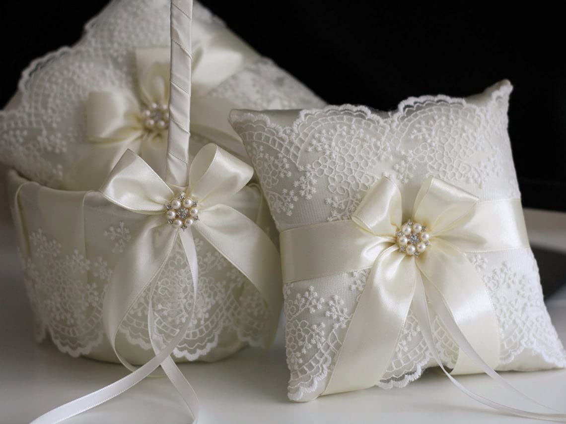 Elegant Ivory Flower Girl Basket and Ring Bearer Pillow Set - Lace Wedding Accessories for Bridal Party - Perfect for Church Ceremonies & Outdoor Weddings