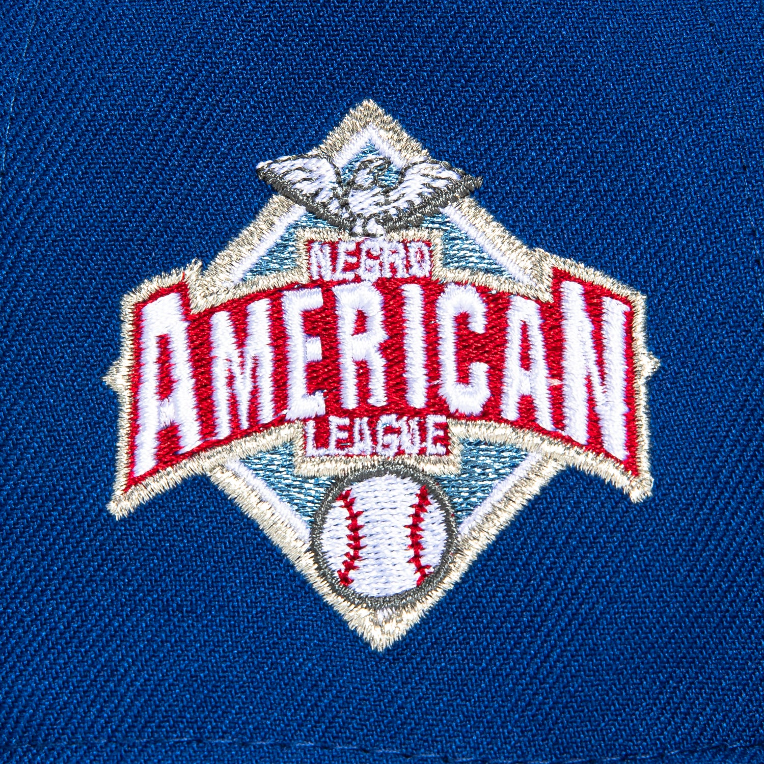 New Era 59Fifty Cleveland Buckeyes Negro American League Baseball Cap - Royal & Black Snapback Hat for Sports Fans & Collectors | Perfect for Baseball Games, Streetwear Fashion & Memorabilia Display