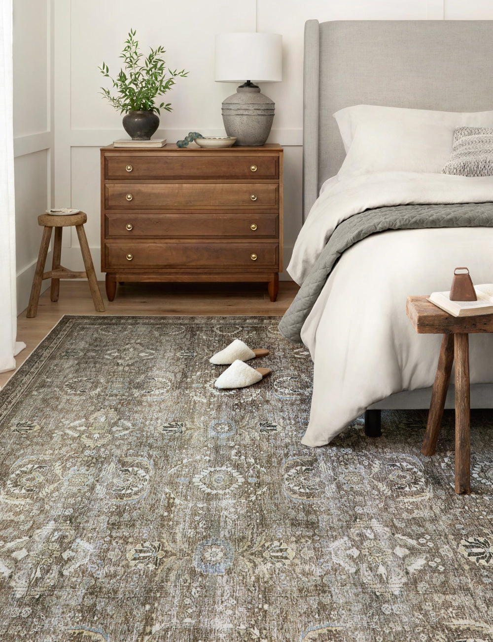 Amalia Rug - Soft & Stylish Handmade Area Rug for Living Room, Bedroom, or Nursery - Perfect for Home Decor & Cozy Spaces