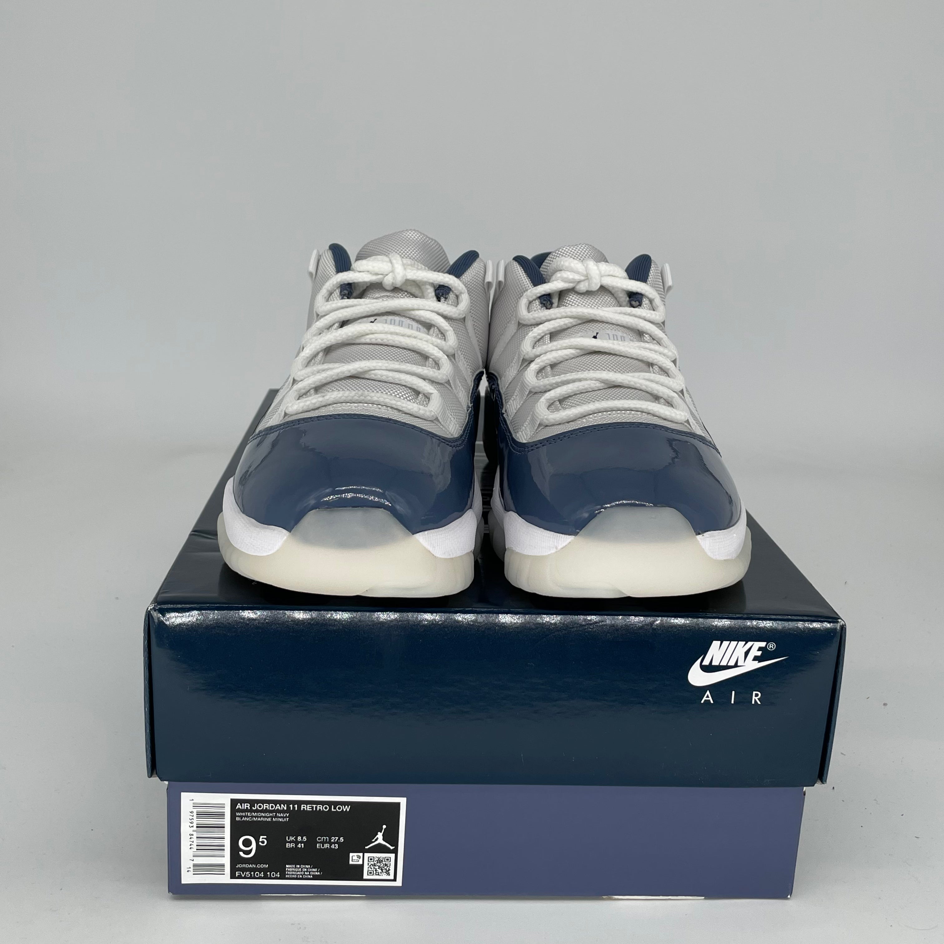 **Air Jordan 11 Low Diffused Blue Men's Basketball Shoes - Size 9.5 (FV5104-104) | Retro Sneakers for Casual Wear & Street Style**