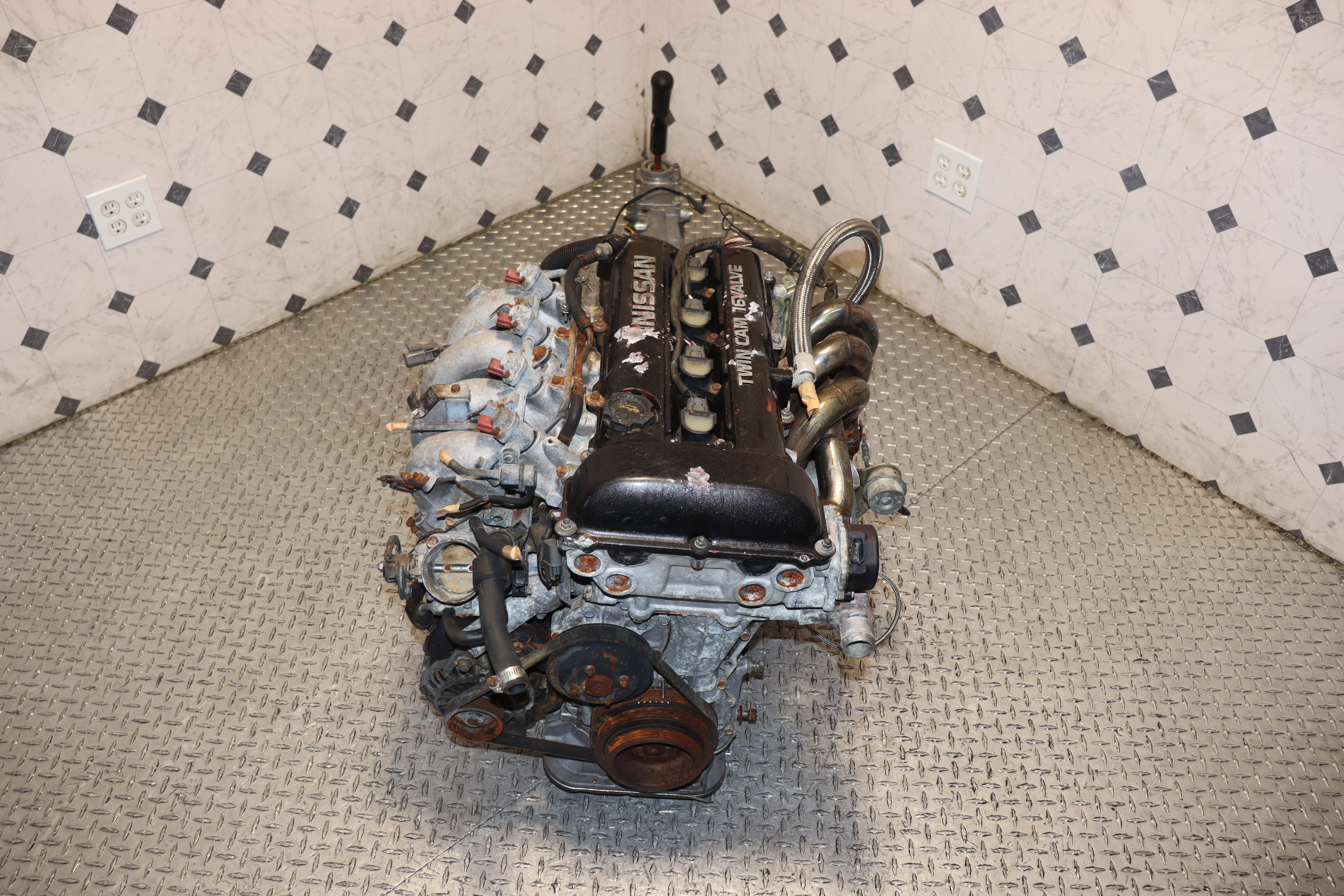 JDM SR20DET Redtop Engine with 5-Speed Manual Transmission for Nissan S13 Silvia 240SX - High Performance Turbocharged Engine Upgrade for Drift & Track Racing