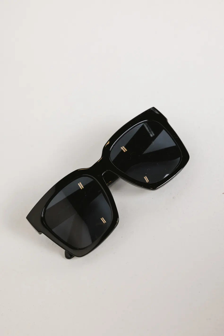 Ana Black Sunglasses for Women - UV Protection, Polarized & Stylish - Perfect for Driving, Beach & Outdoor Activities