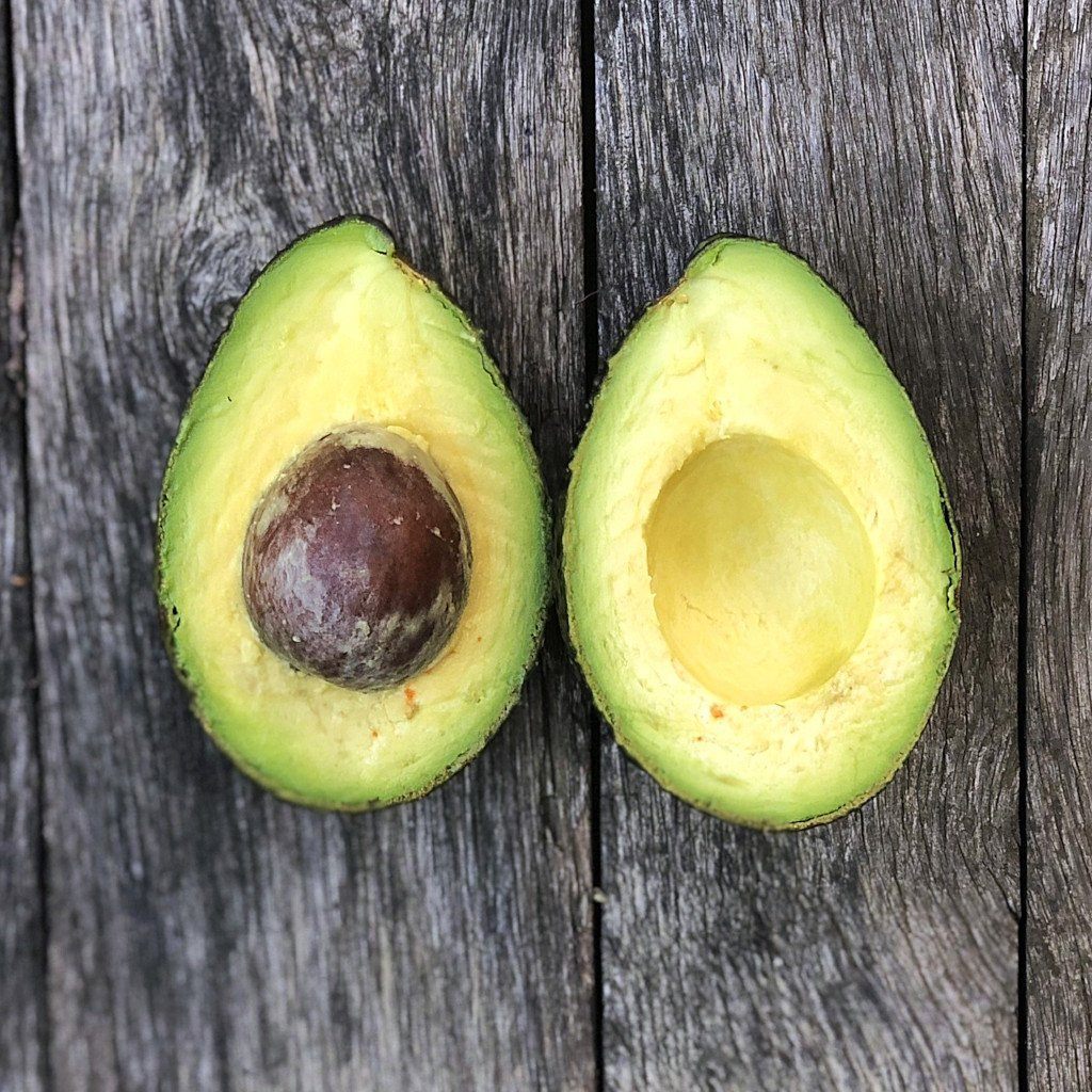 Fresh Organic Pinkerton Avocados - Premium Hass Avocado Alternative for Salads, Guacamole & Healthy Snacks - Perfect for Keto, Vegan & Paleo Diets