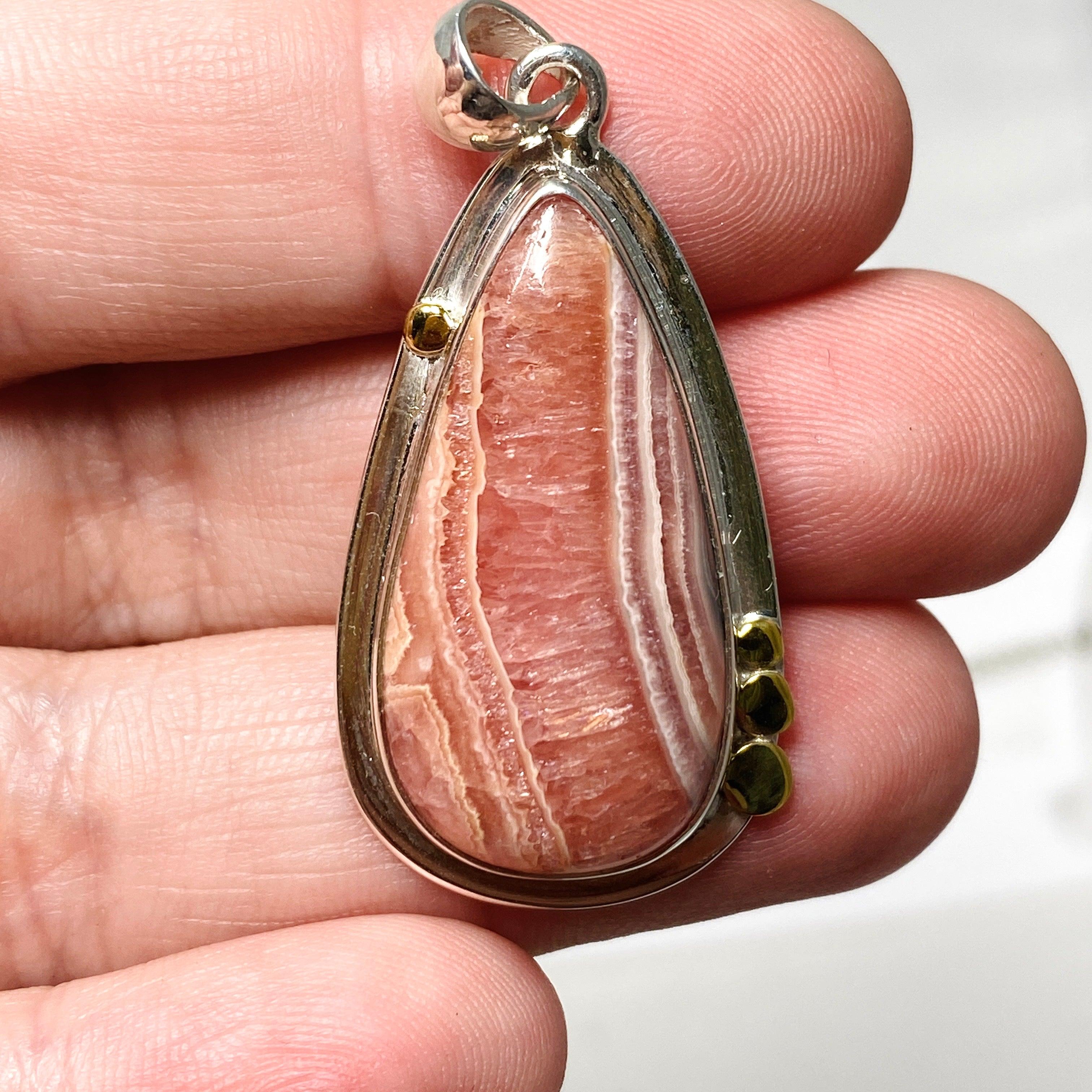 Rhodochrosite Teardrop Pendant Necklace with Brass Accents KPGJ4327 - Elegant Jewelry for Women, Perfect for Date Night & Special Occasions