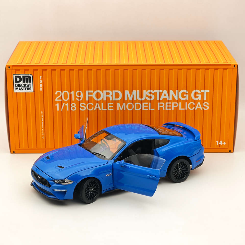 1/18 Scale Diecast Ford Mustang GT 2019 Blue Right-Hand Drive Model Car - Collectible Miniature Replica for Car Enthusiasts & Hobbyists - Perfect for Display, Gifts, and Car Show Collections