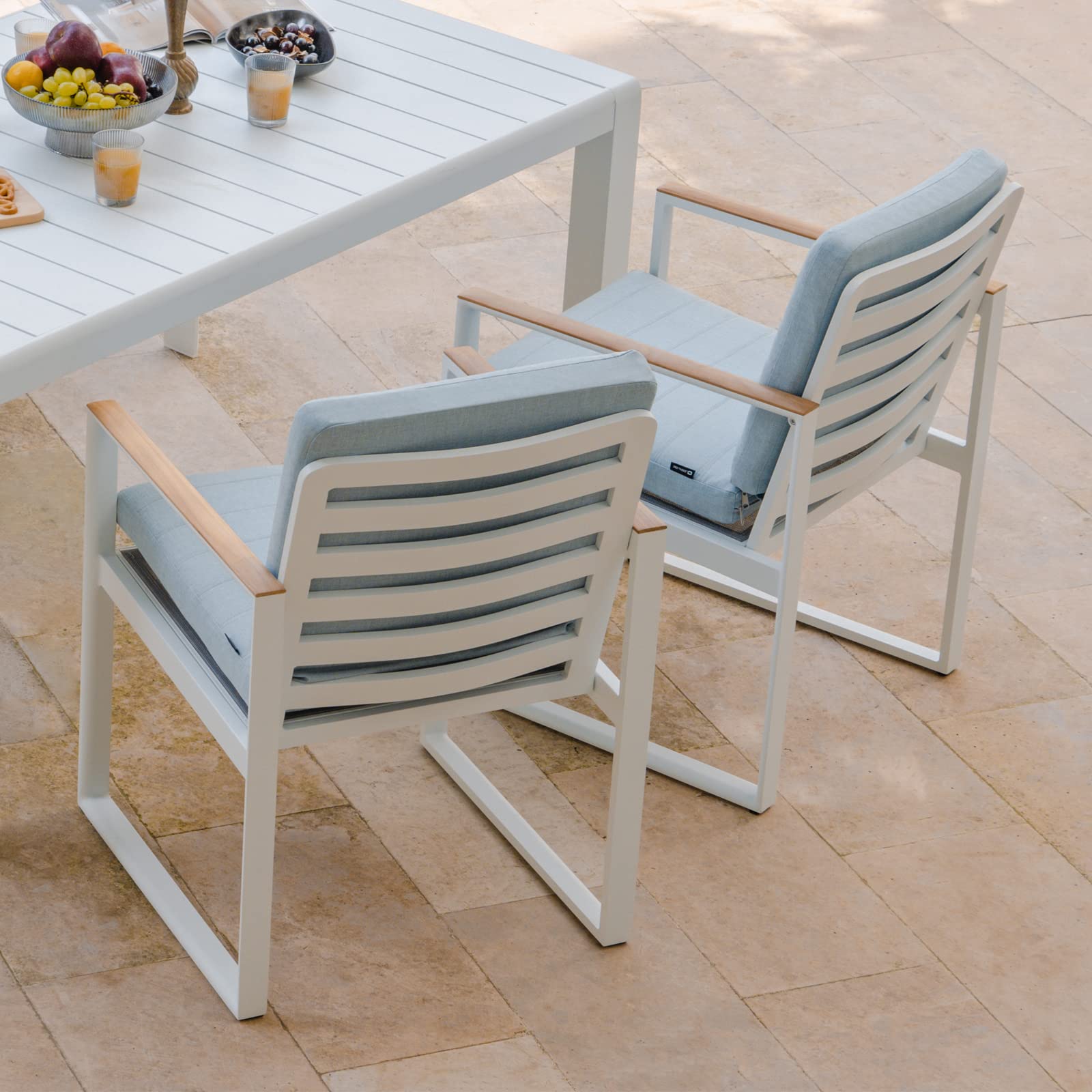 Premium Outdoor Dining Chair Set of 4 - Weather-Resistant Aluminum Patio Chairs with Teak Armrests & Cushions - White Garden Furniture for Backyard, Poolside & Restaurant Outdoor Seating