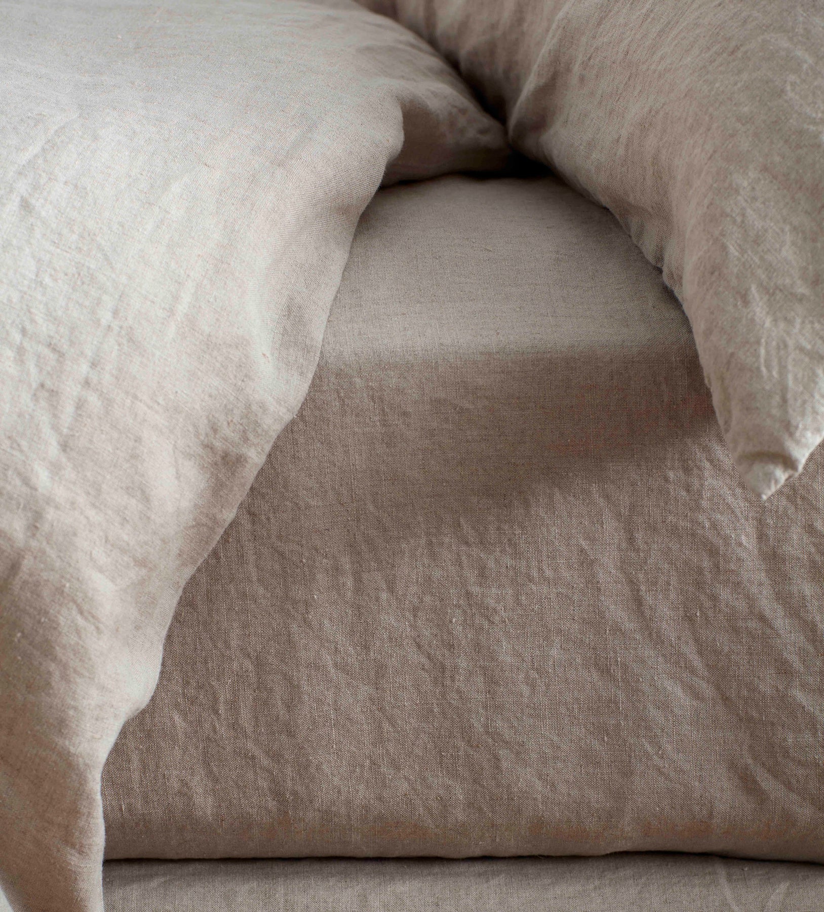 100% Natural Linen Deep Pocket Fitted Sheet - 16 Inch Extra Deep (40cm) for Mattress - Breathable & Soft Bedding for All Seasons - Perfect for Guest Rooms, Master Bedrooms & Vacation Homes