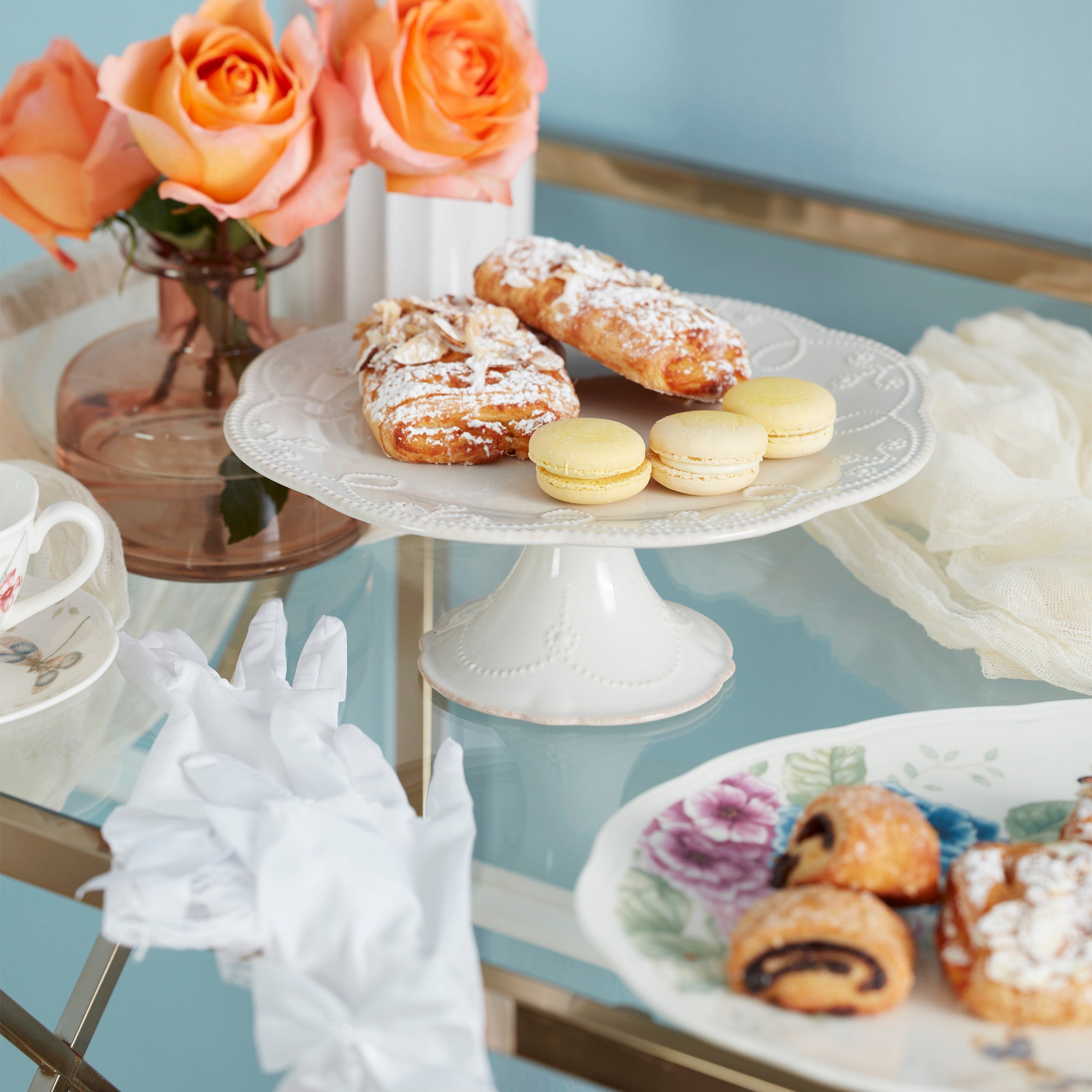 French Pearl White Pedestal Cake Stand - Elegant Dessert Display for Weddings, Parties & Afternoon Tea