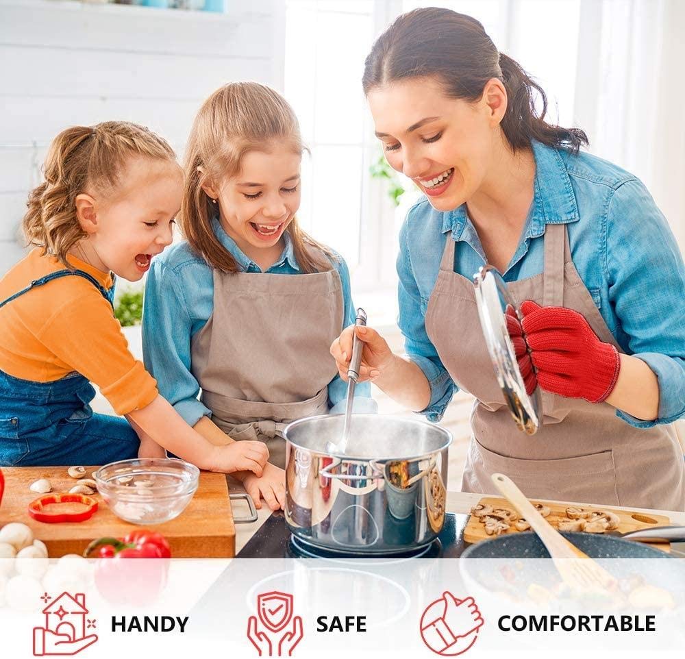 Heat Resistant Oven Gloves - 1 Pair Cotton Kitchen Mitts for Cooking, Baking & Grilling - Red Pot Holders with Finger Protection for Safe Handling of Hot Pans & Dishes