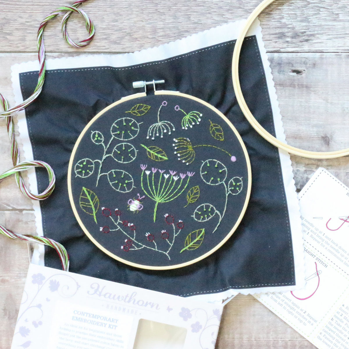 Black Seedhead Spray Hand Embroidery Kit for Beginners - DIY Floral Embroidery Supplies with Hoop, Needles & Thread - Perfect for Home Decor, Wall Art & Gift Making