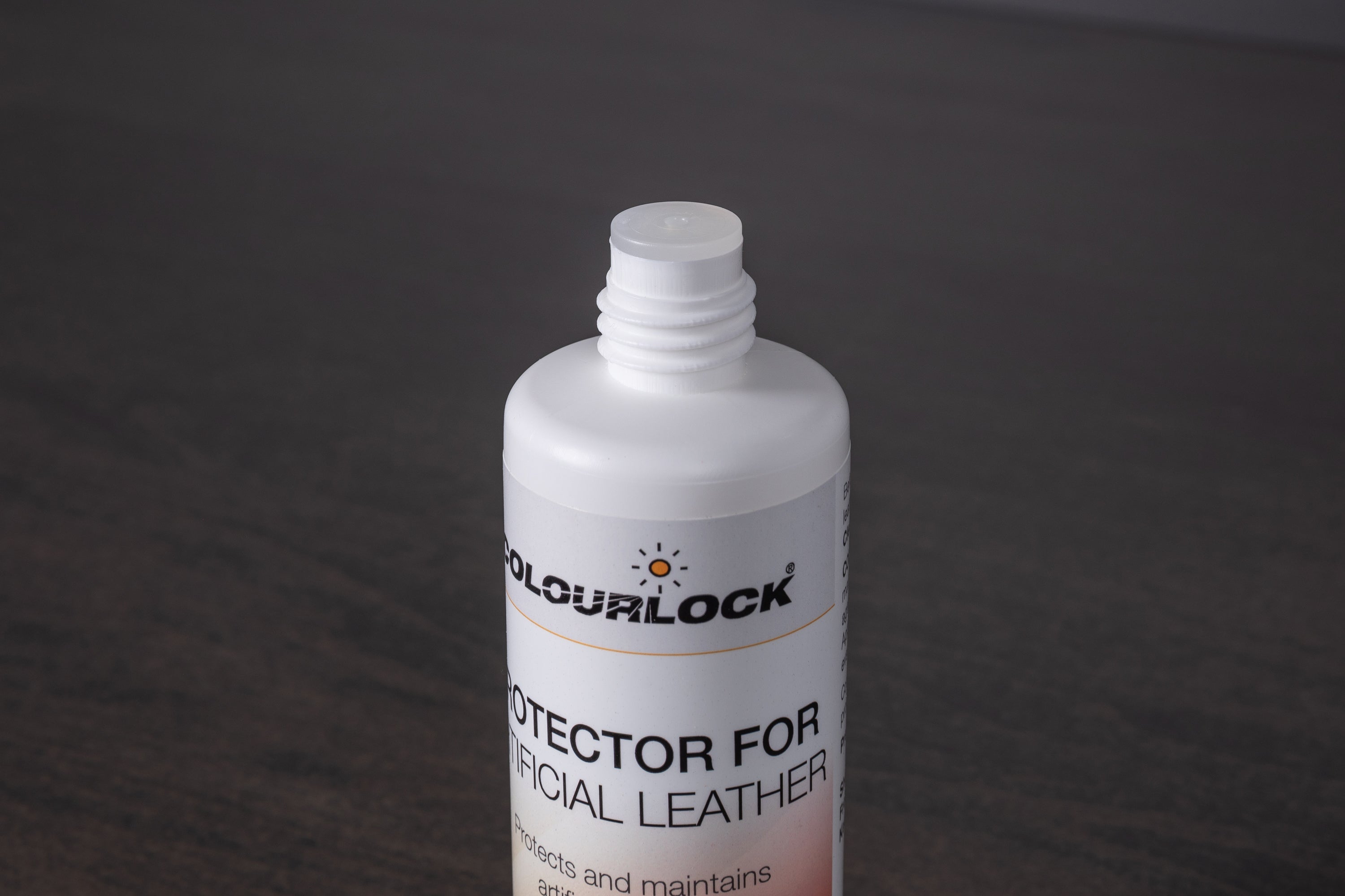 Colourlock Artificial Leather Protector - Waterproof & UV Resistant Leather Care Spray for Furniture, Car Seats & Bags | Extends Lifespan of Faux Leather