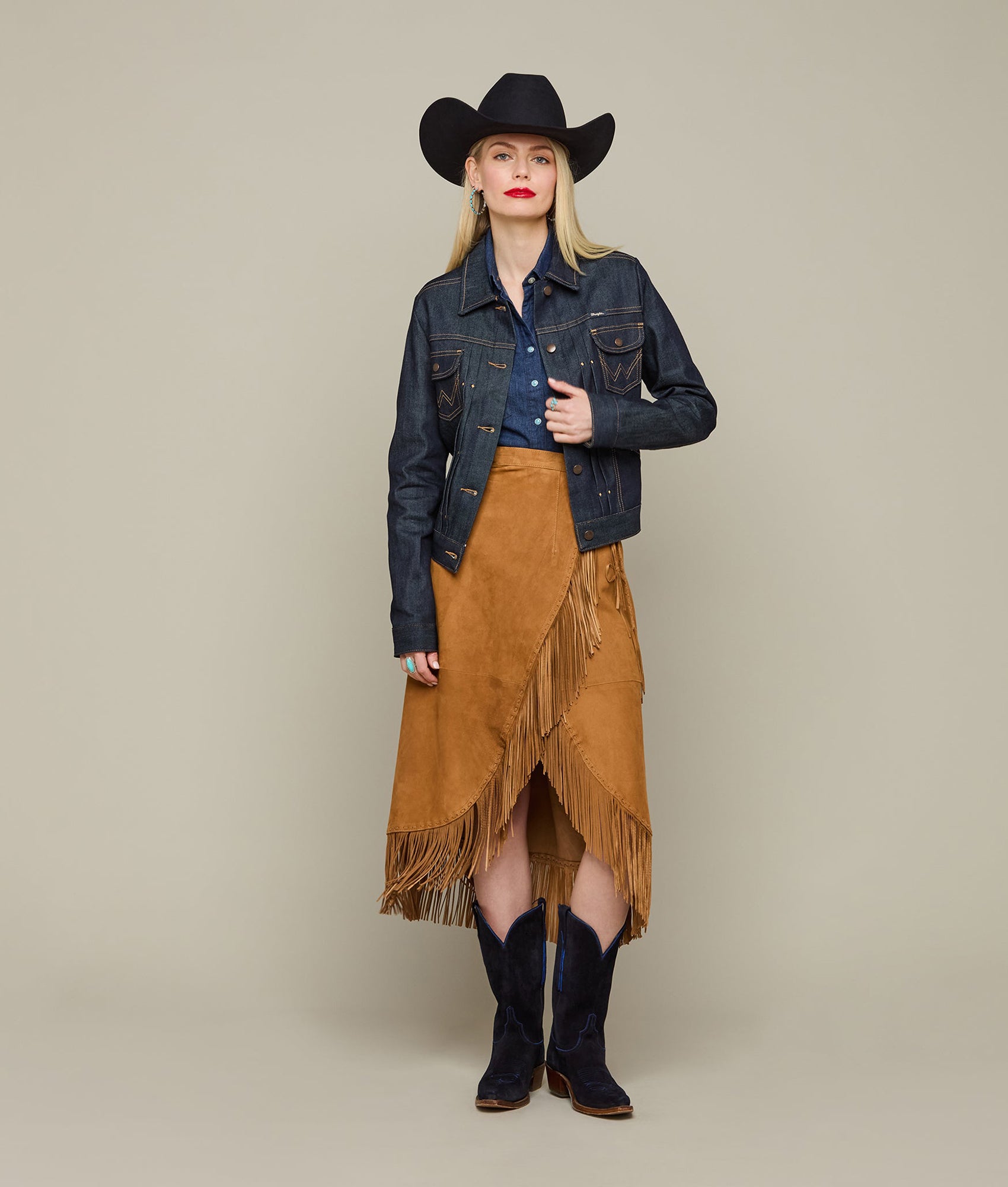 Wrangler x Lucchese Women's Denim Jacket - Dark Wash Distressed Denim Jacket for Women | Western Style Fashion, Casual Outfit Essential, Perfect for Fall & Spring Layering