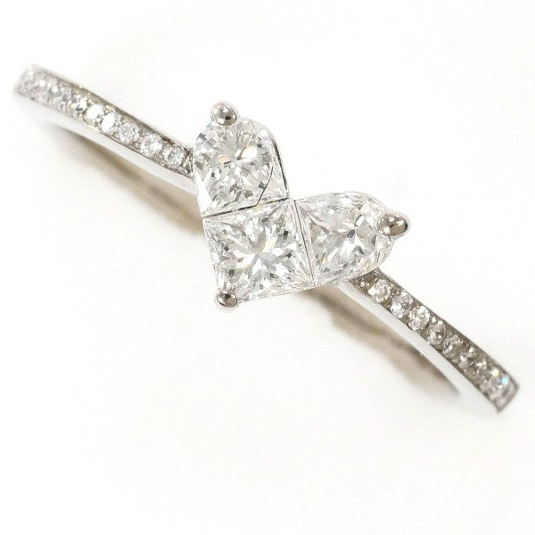 18K White Gold Diamond Ring for Women - Elegant Solitaire Engagement & Wedding Band - Perfect for Proposals, Anniversaries, and Special Occasions