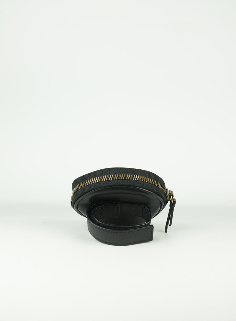 Gucci Black Leather Wristlet Wallet for Women - Stylish & Compact for Everyday Use and Travel