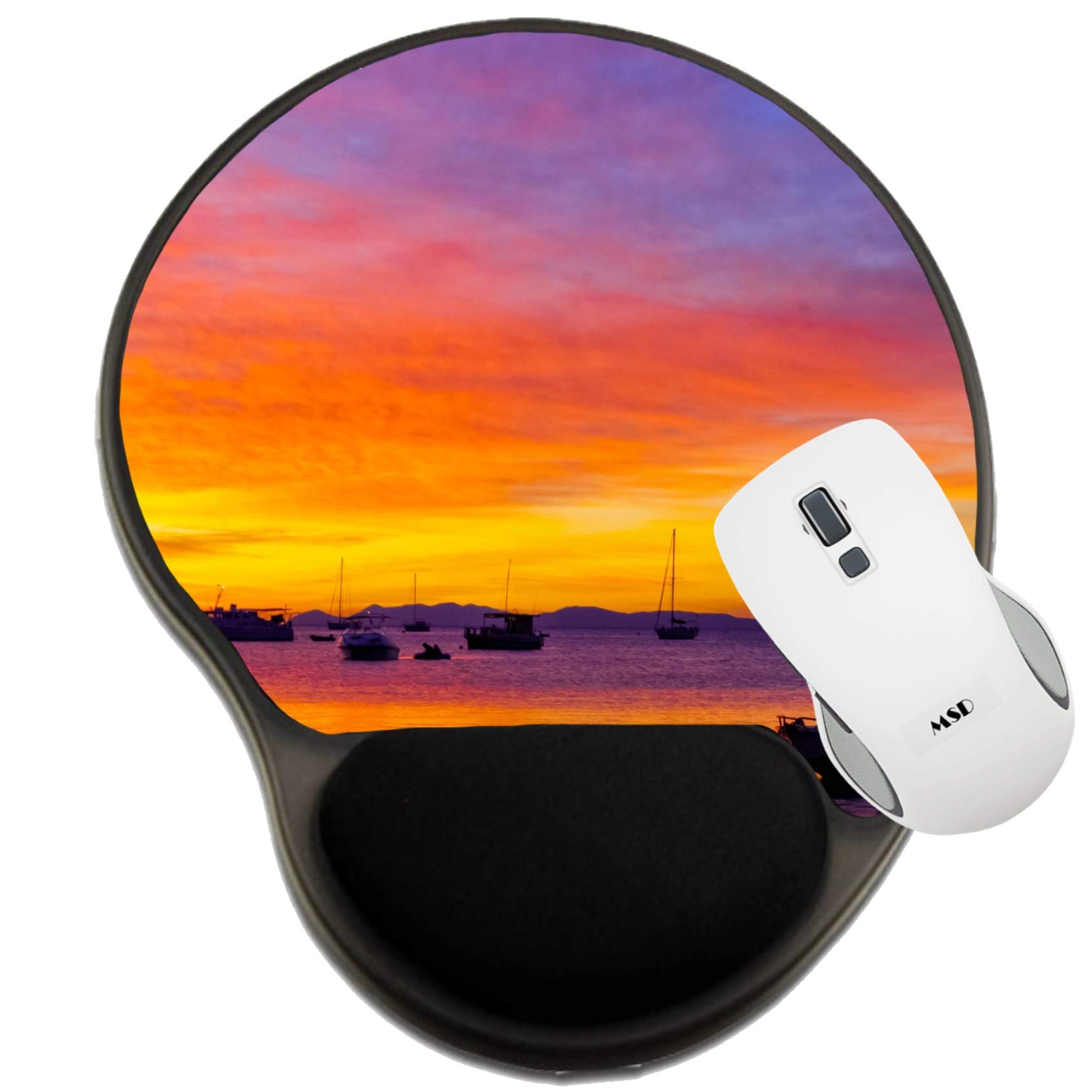 Ergonomic Mouse Pad with Wrist Support - MSD Comfort Gaming Mouse Mat Featuring Romantic Sunset Design for Office & PC Gaming (Image ID: 13777816) - Perfect for Long Computer Sessions, Typing, and Online Gaming