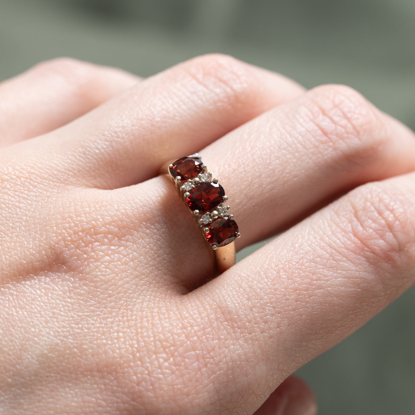Birks Three Stone Garnet & Diamond Ring - 0.04ctw Diamonds & 1.15ctw Garnet - Size 7.25 - Elegant Jewelry for Weddings, Anniversaries & Special Occasions