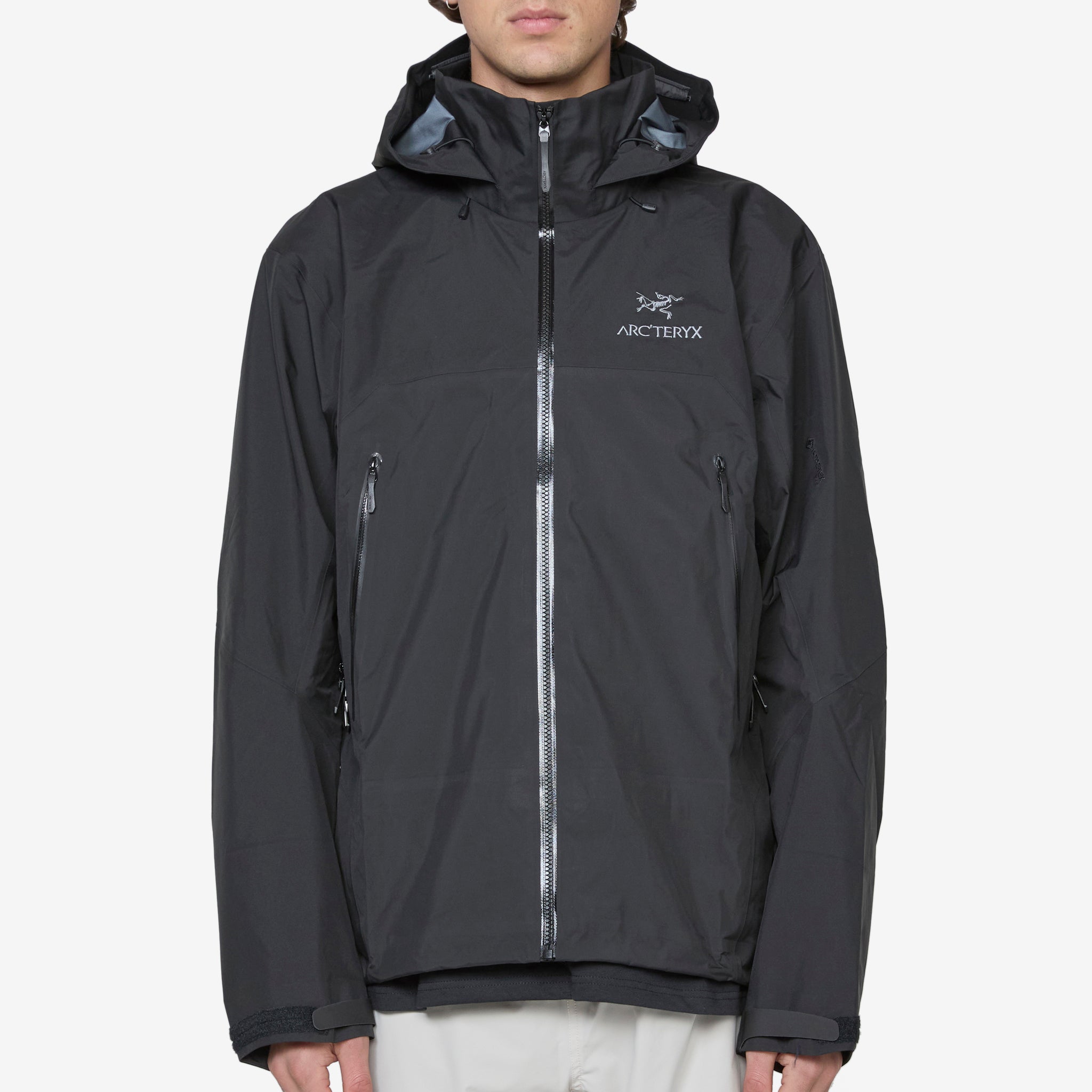Arc'teryx Beta AR Jacket - Waterproof & Windproof Outdoor Shell for Hiking, Skiing & Mountaineering - Black