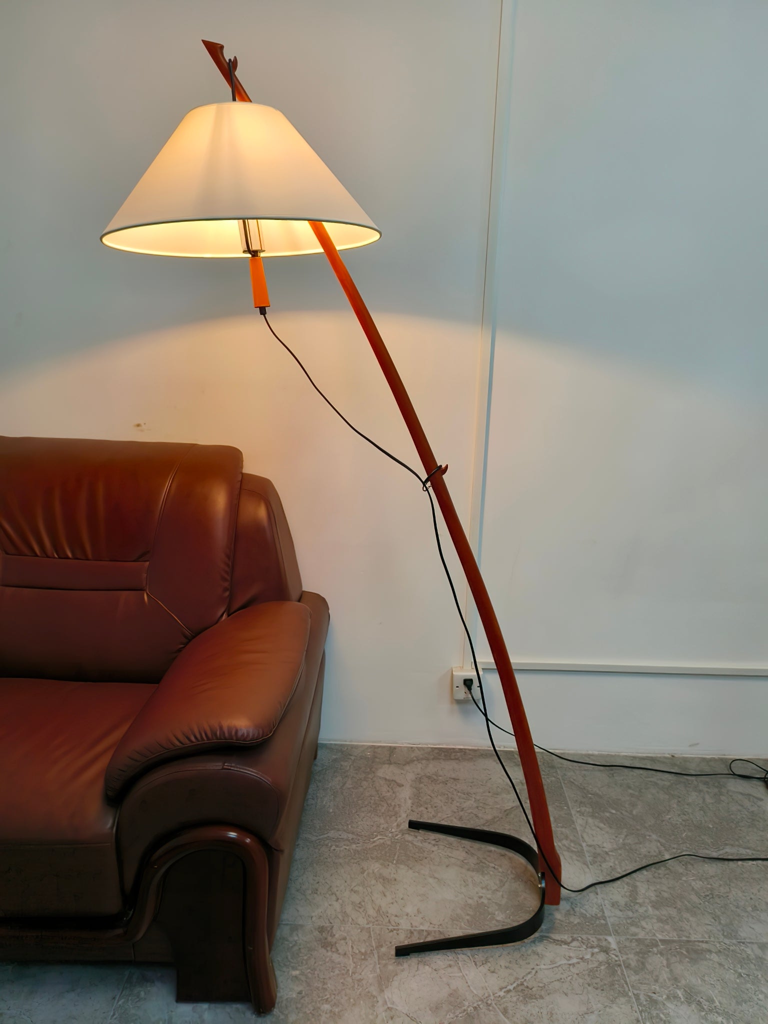 Dornstab Modern Floor Lamp - Adjustable LED Standing Light for Living Room, Bedroom & Office - Warm White & Cool White Dimmable Reading Light - Perfect for Home Decor, Study & Relaxation
