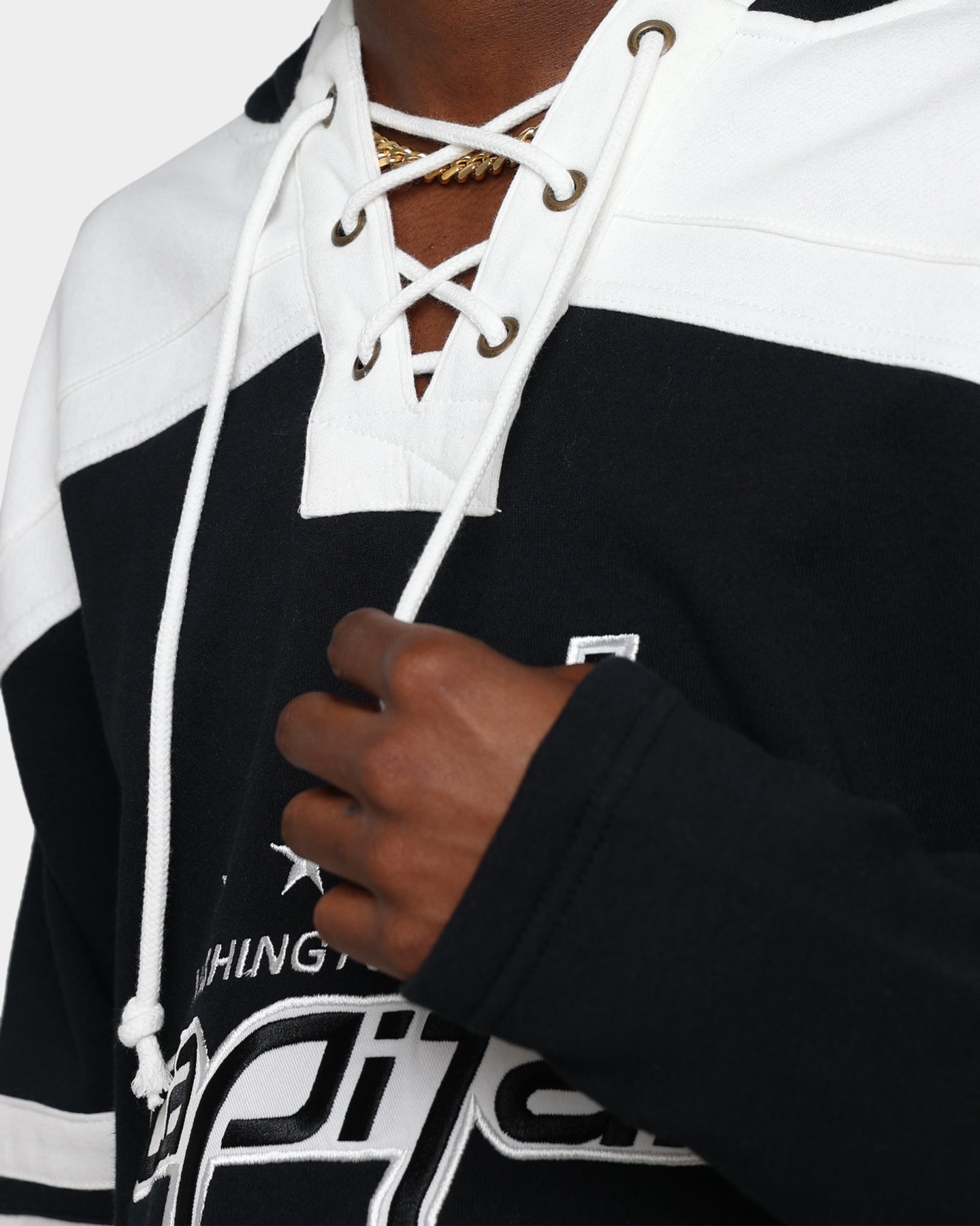 47 Brand Washington Capitals Superior Lacer Hoodie - Men's NHL Team Pullover Sweatshirt | Jet Black | Warm & Comfortable for Game Day & Casual Wear