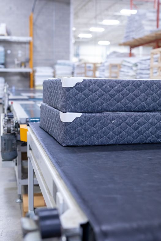 5 Inch Low Profile Box Spring - Queen Size Mattress Foundation for Bed Support, Sturdy & Durable - Perfect for Platform Beds, Adjustable Bases, and Guest Rooms
