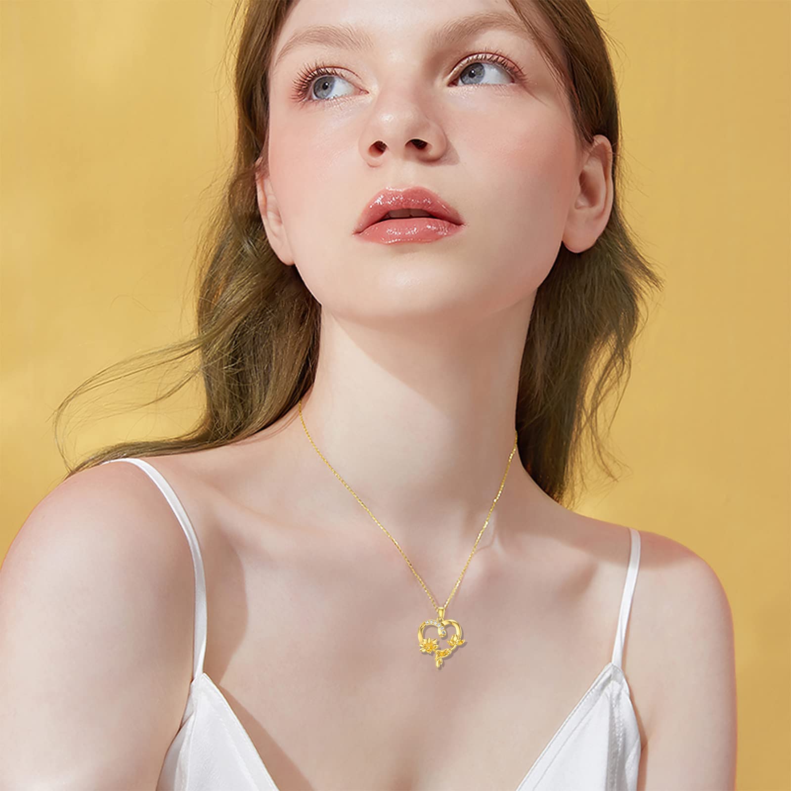 14K Gold Flower Necklace for Women - Rose Pendant Birth Flower Jewelry, 16+2 Inch Adjustable Chain, Elegant Gift for Mother Wife Girlfriend on Birthday, Mother's Day, Anniversary | Perfect for Weddings, Date Nights & Special Occasions