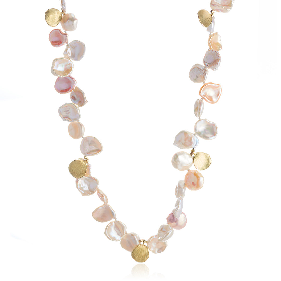 Pastel Pearl & Hydrangea Petal Necklace for Women - Dainty Floral Pendant Jewelry Gift for Her, Perfect for Weddings, Anniversaries & Special Occasions