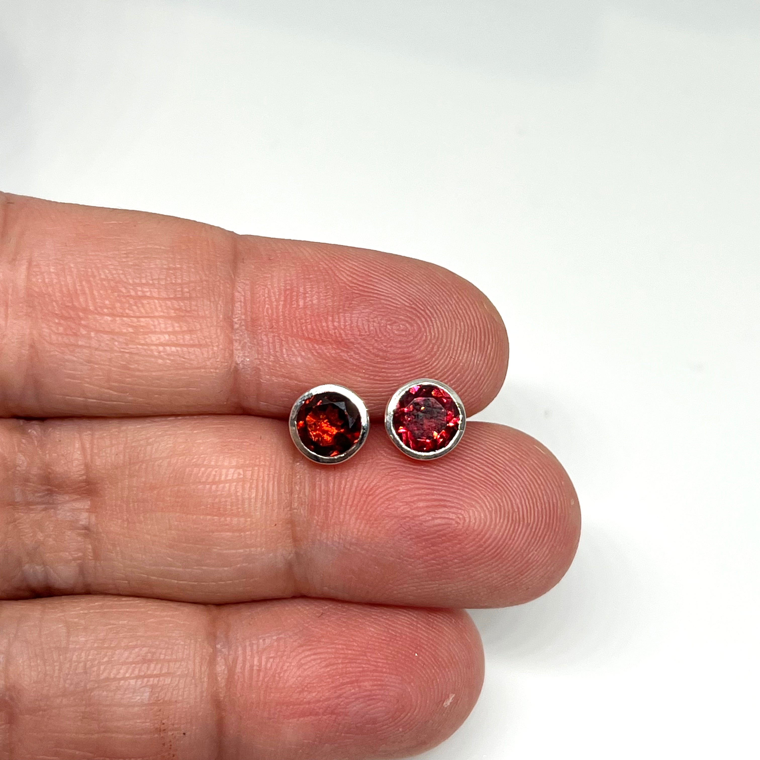 Round Faceted Gemstone Bezel Set Stud Earrings PSE003 - Elegant Jewelry for Women, Perfect for Parties, Weddings & Everyday Wear