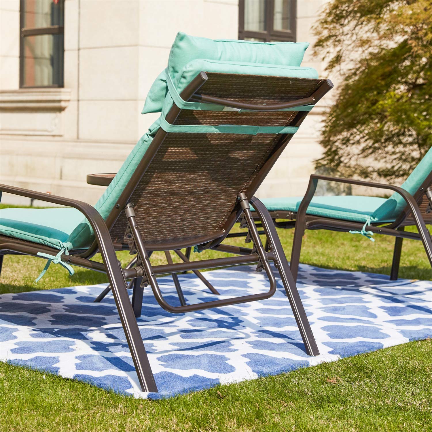 Premium Adjustable Outdoor Lounge Chair with Folding Table - Light Green Patio Chaise Lounge for Camping, Beach, Poolside & Backyard Relaxation | 3-Piece Portable Metal Recliner Set for Ultimate Comfort