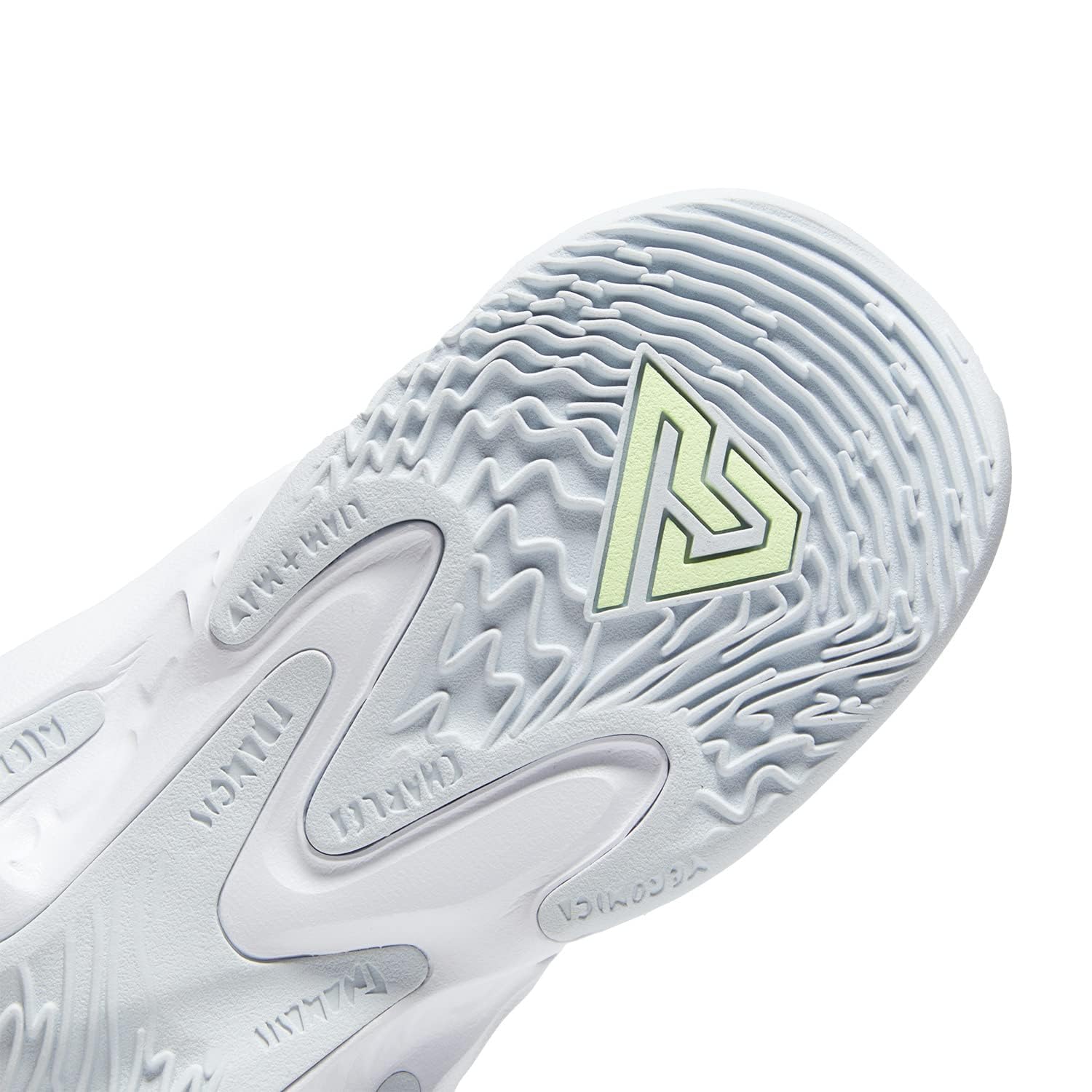 Nike Freak 4 SE Basketball Shoes for Kids - High Performance Youth Sneakers for Boys & Girls - Perfect for Court Play, Training & Casual Wear