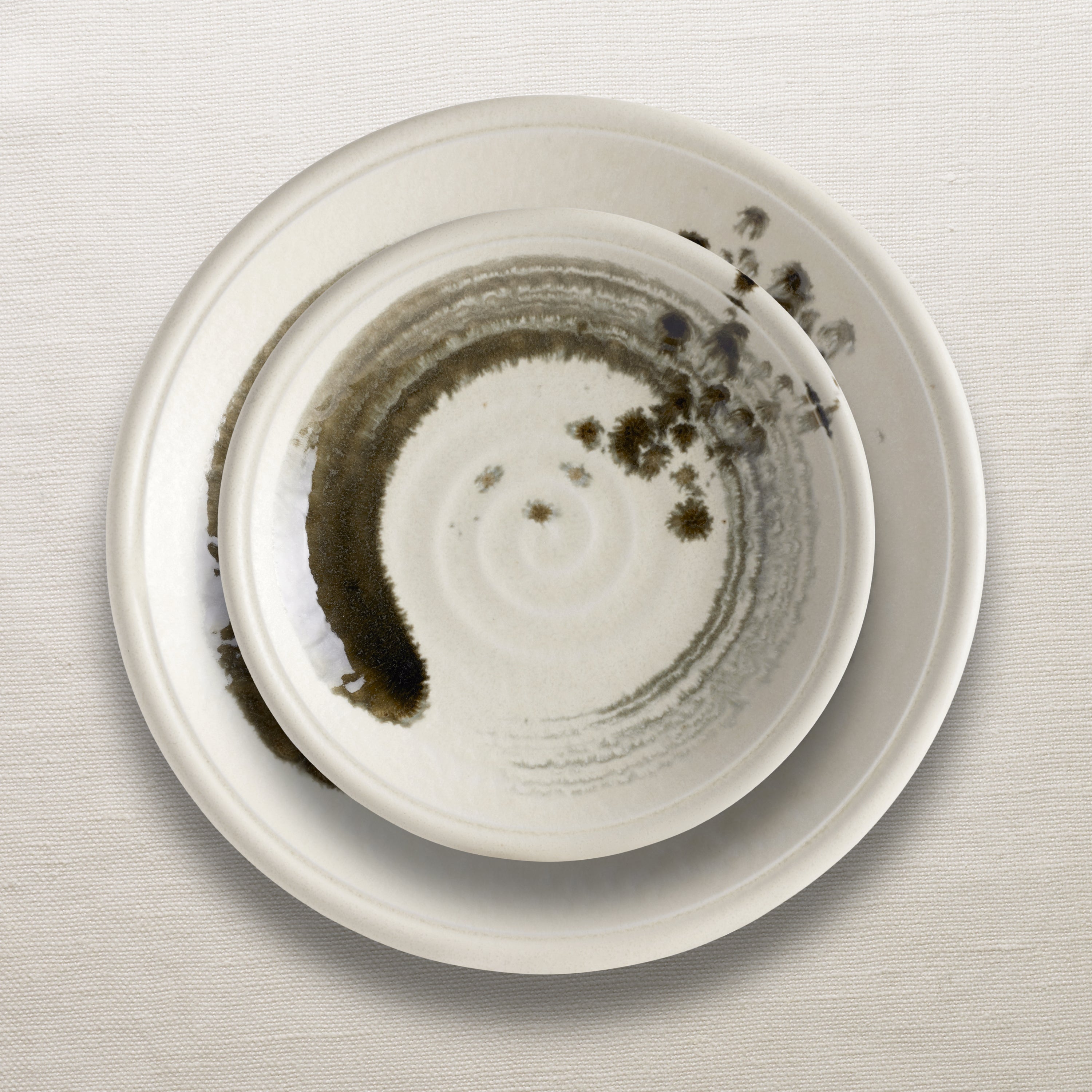Premium Sumi Brush Bowl - Large Ceramic Ink Stone Dish for Japanese Calligraphy & Sumi-e Painting - Perfect for Artists, Beginners & Zen Meditation Practice