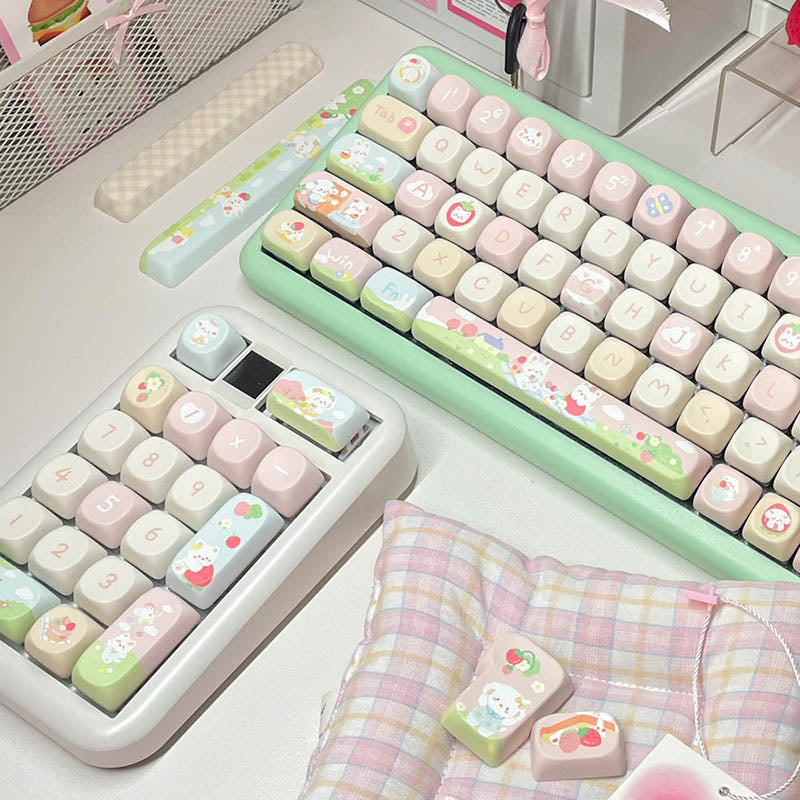 ACGAM Cream Strawberry SOA Profile Keycaps Set - Custom Mechanical Keyboard Keycaps for Gaming & Typing - Perfect for PC, Mac, and Laptop Keyboards