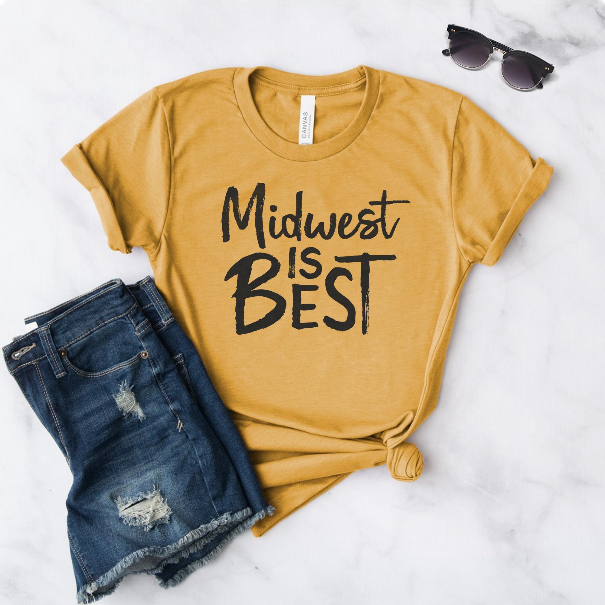 Midwest Pride T-Shirt - Softstyle Unisex Midwest Gift Tee - Best Midwest State Home Apparel - Comfortable Cotton Shirt for Everyday Wear & Midwest-Themed Events