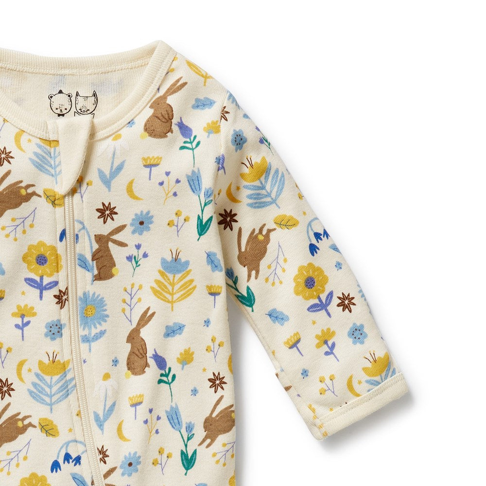 Daisy Mae Organic Baby Zipsuit with Feet - Soft Cotton One-Piece Pajamas for Newborns & Infants - Perfect for Sleepwear, Playtime & Everyday Comfort