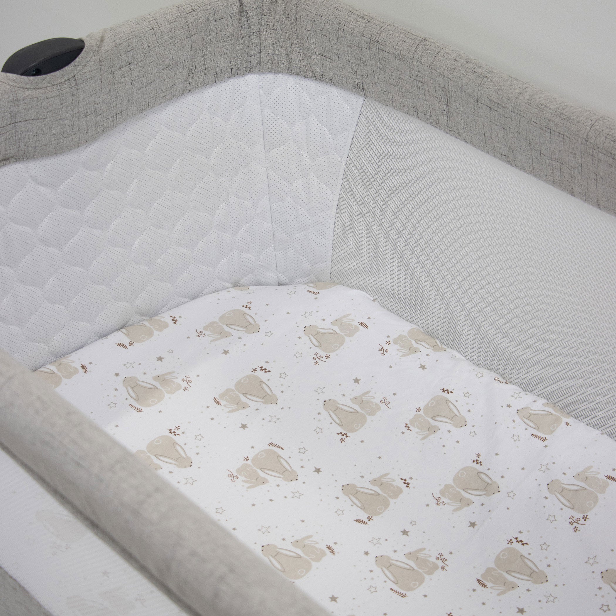 Bunny Dreams Jersey Co Sleeper & Bedside Crib Fitted Sheet - Soft & Breathable for Baby's Comfort - Perfect for Nursery, Co-Sleeping & Travel