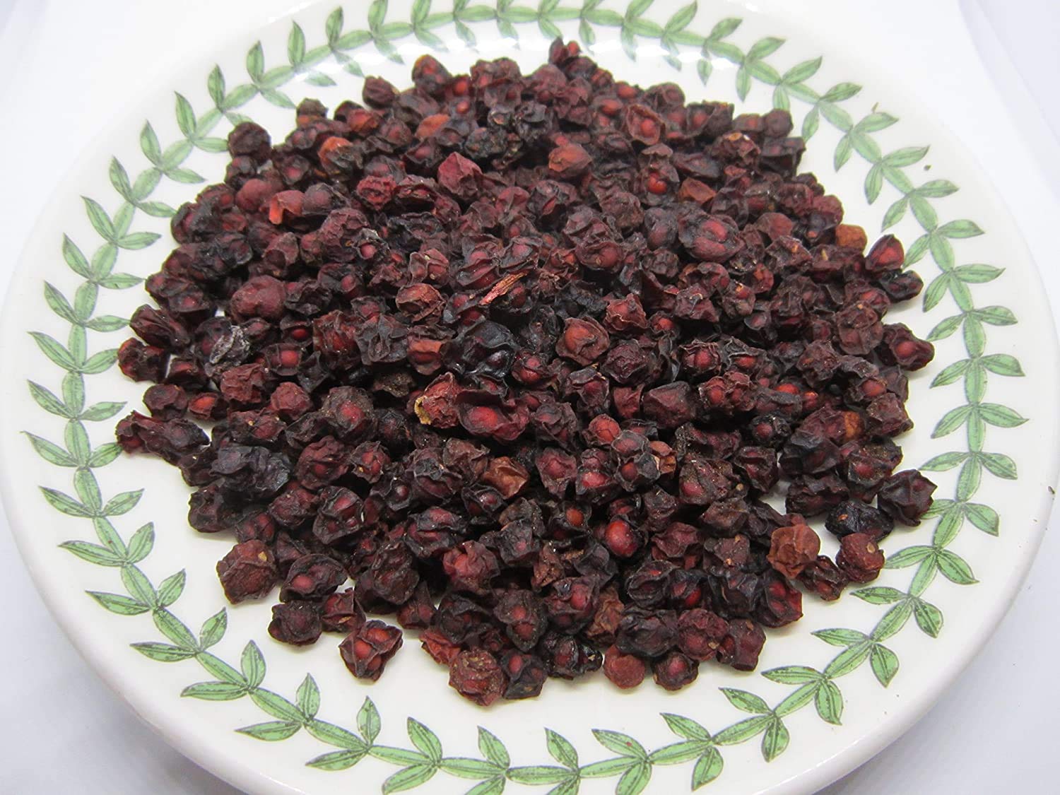 Organic Schisandra Chinensis Dried Berries - 100% Natural, Non-GMO, Fresh Harvest (4 oz) - Perfect for Herbal Tea, Tinctures & Wellness Supplements