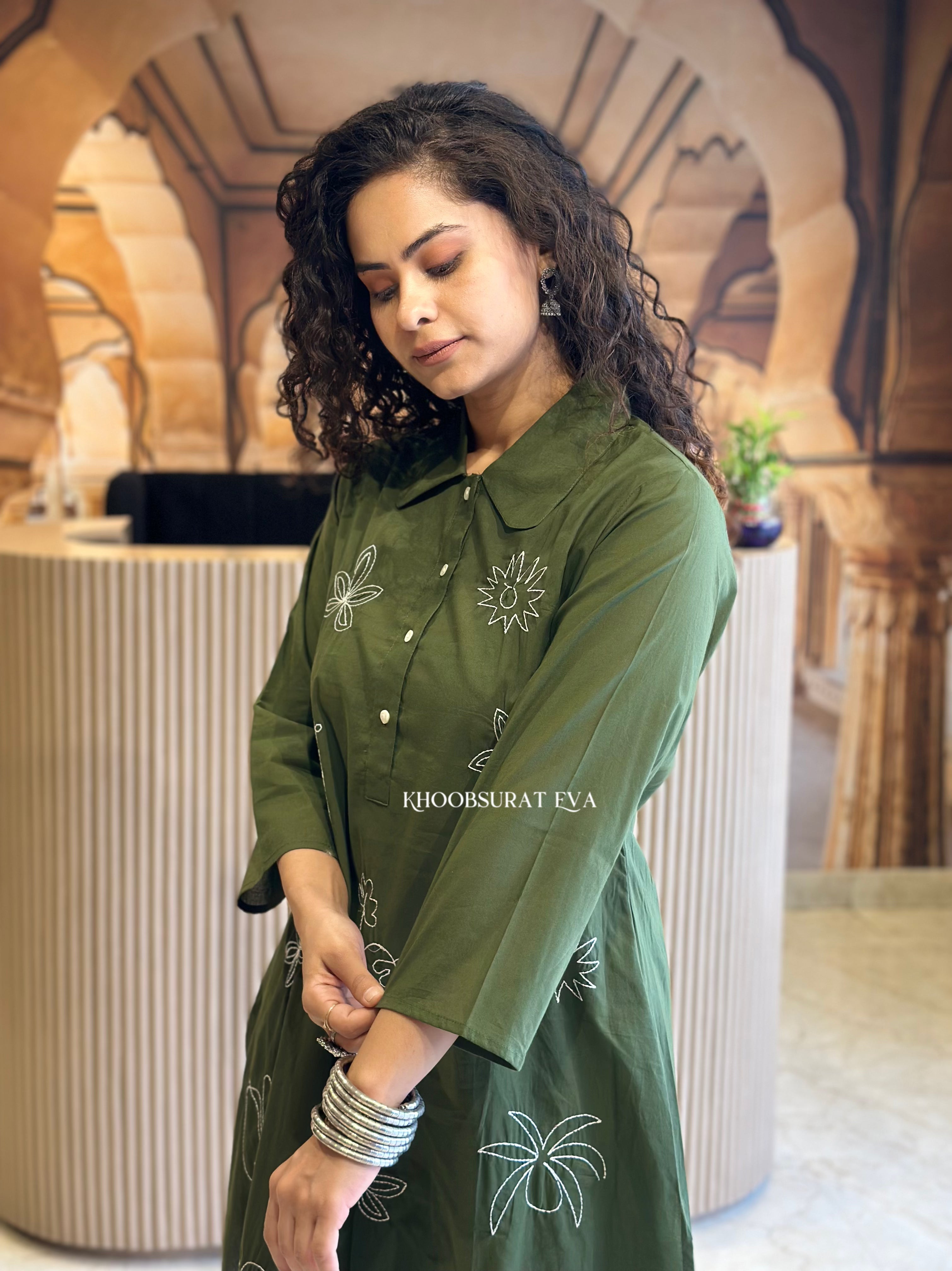 Queen Galaxy Olive Kurta Set for Women - Stylish Indian Ethnic Outfit for Festivals, Weddings & Casual Wear